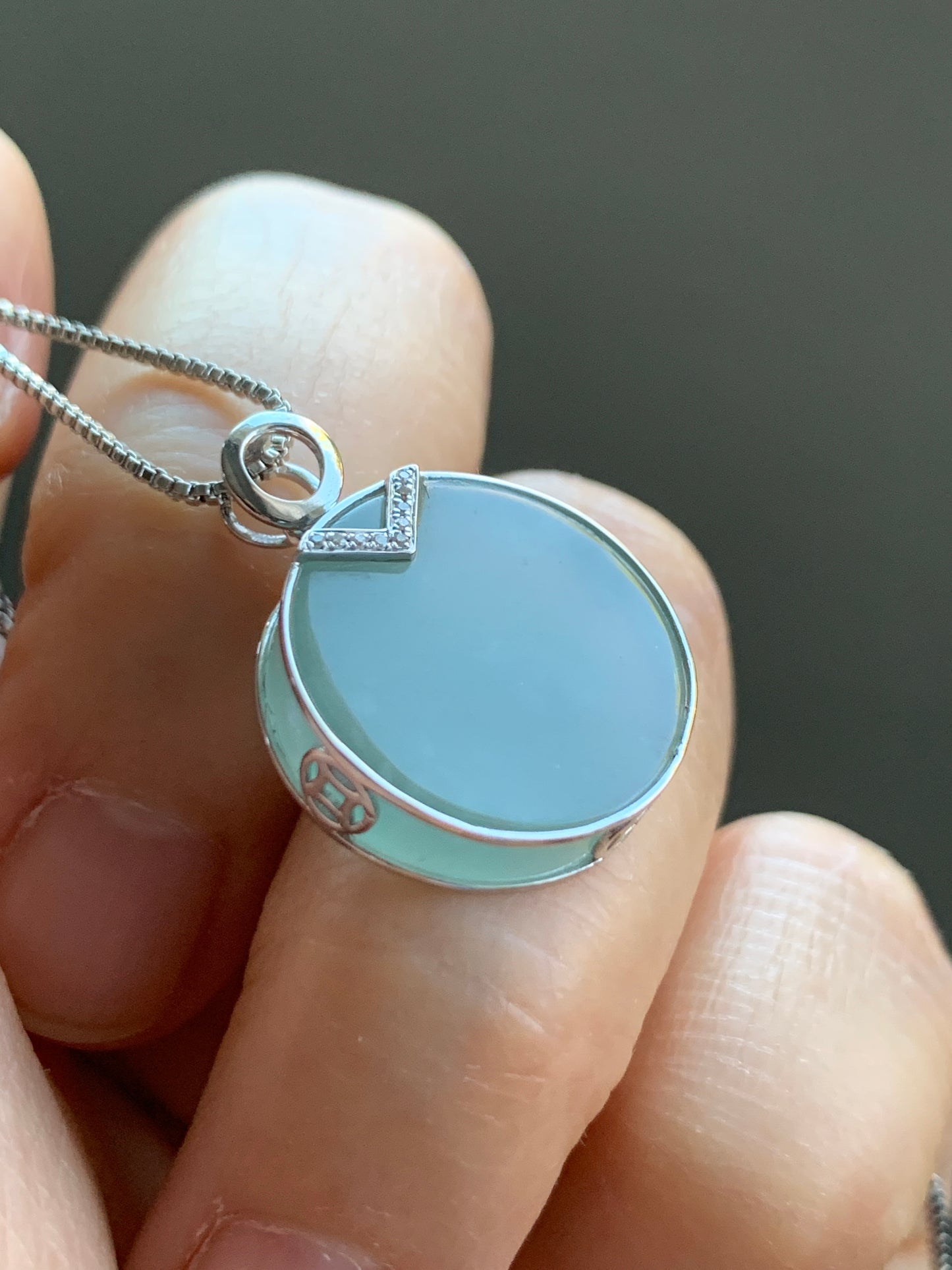 Certified Natural Guatemalan Premium Sky Blue Jadeite Circle Blessing Amulet Pendant Wu Shi Pai 18K White Gold & Diamonds 天然翡翠冰危蓝无事牌K金钻石镶嵌吊坠