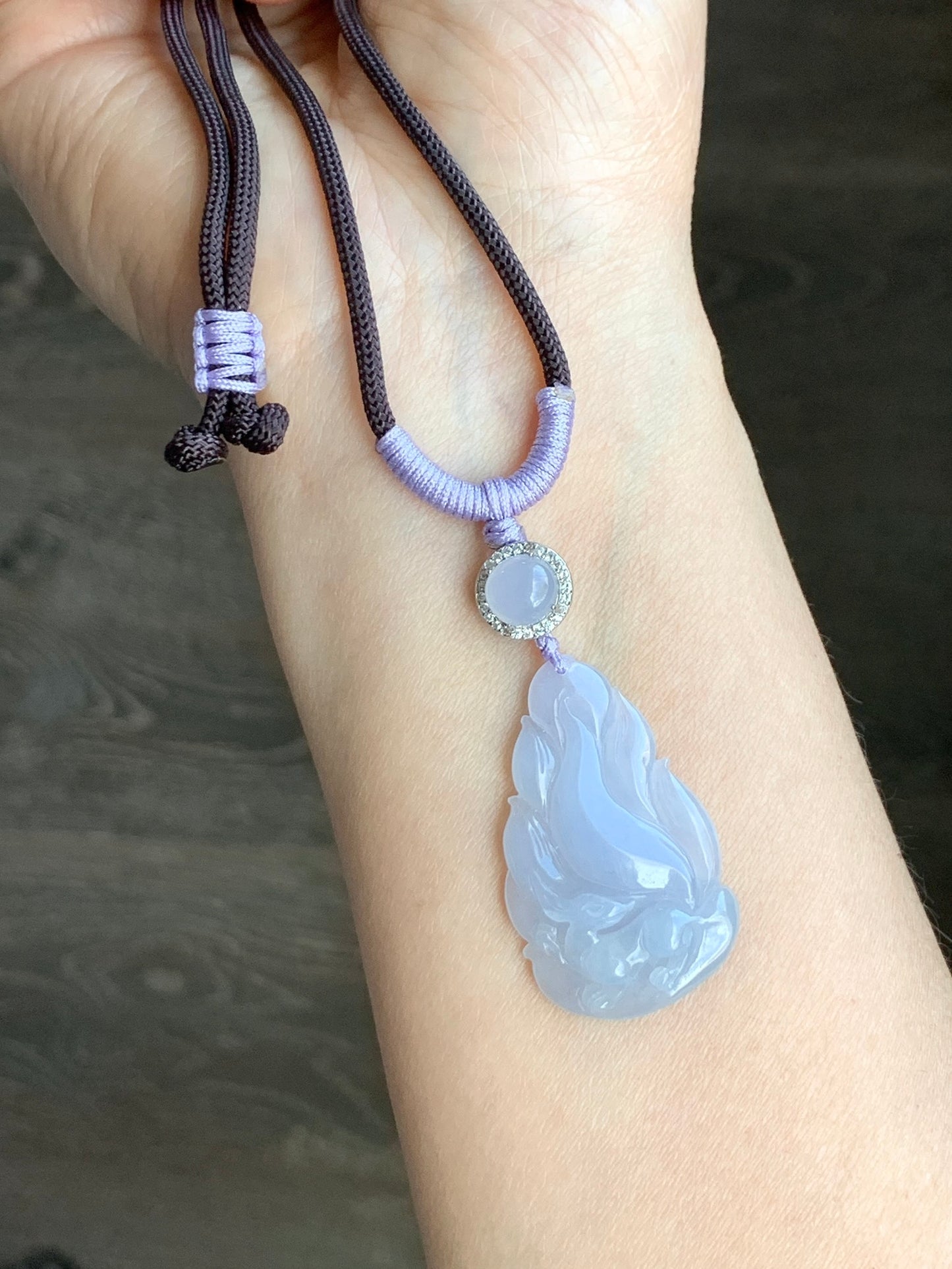 Certified Natural Icy Translucent Gelatinous Soft Purple Jadeite Carved Nine-Tailed Fox Pendant Rope Necklace 26" 天然冰胶淡紫翡翠九尾狐吊坠 3270