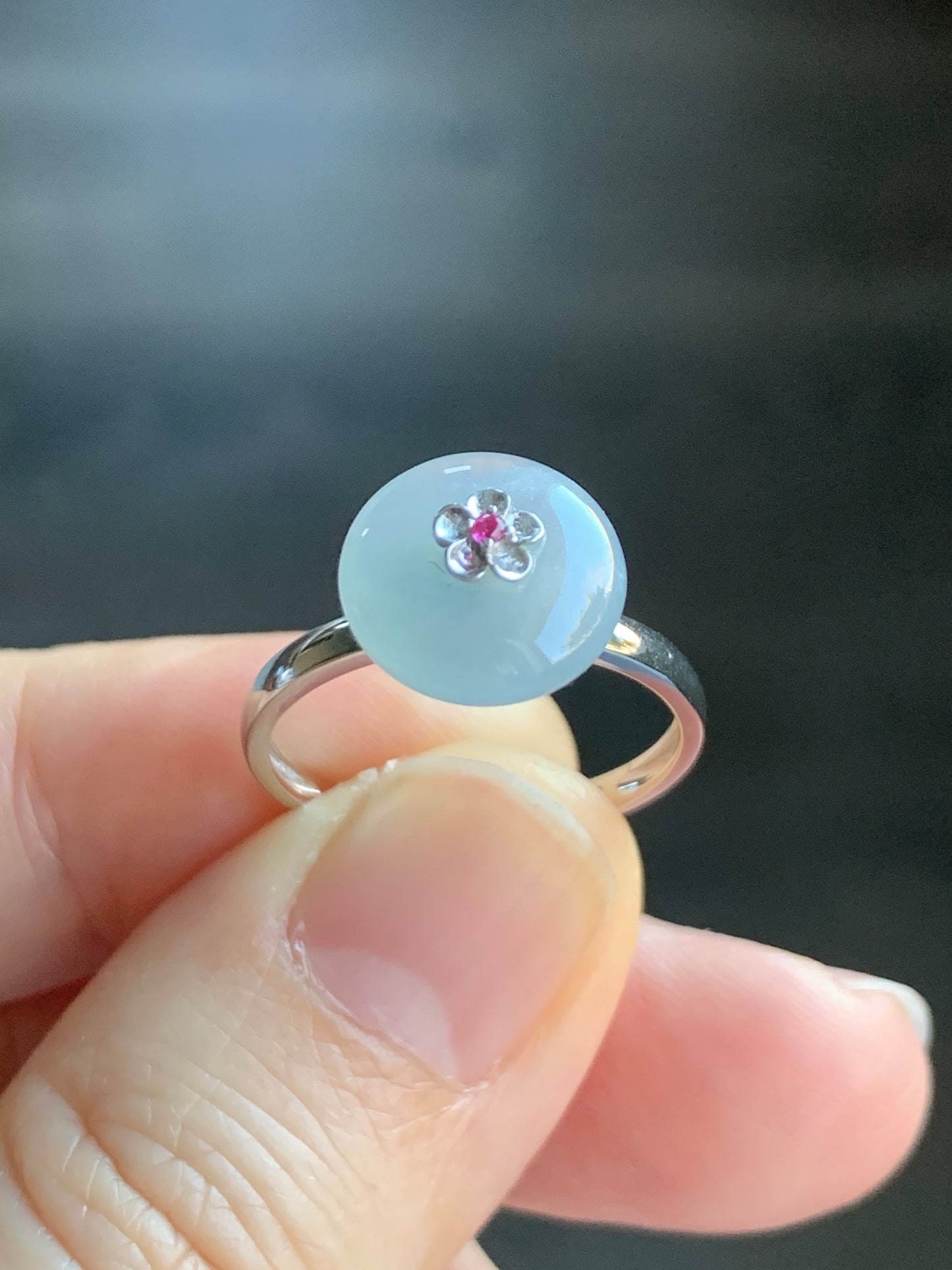 Certified Grade A Natural Icy Highly Translucent Gelatinous Light Blue Jadeite Drum Bead Ring 18K White Gold Ruby Sz 7 US 天然冰胶淡蓝翡翠鼓珠红宝石镶嵌戒指