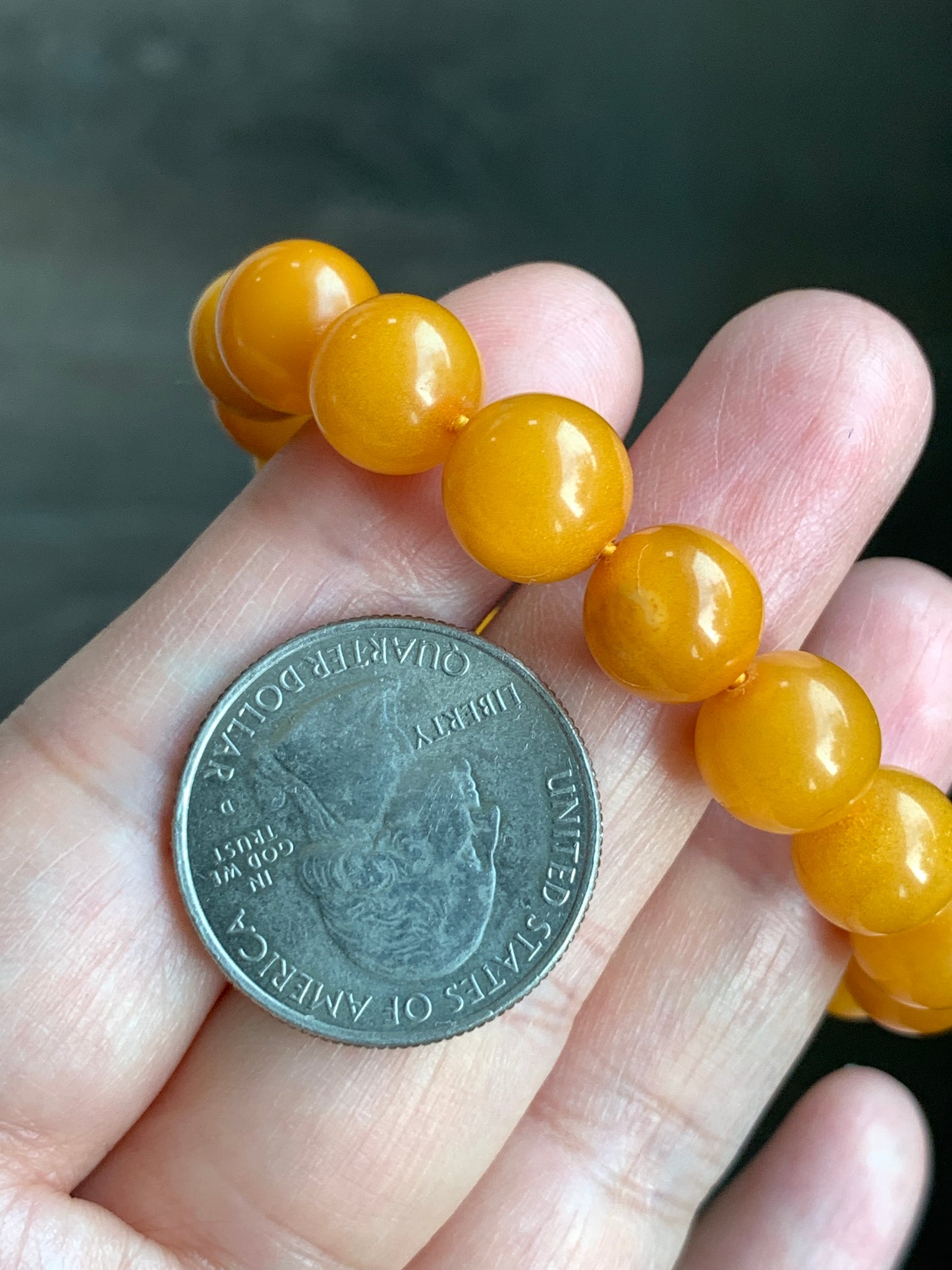 Natural Genuine Aged Beewax Golden Yellow Amber Beaded Bracelet Steetchy 9.9mm 6.25” 10g 天然蜜蜡满蜡琥珀手串 ZMLZ288