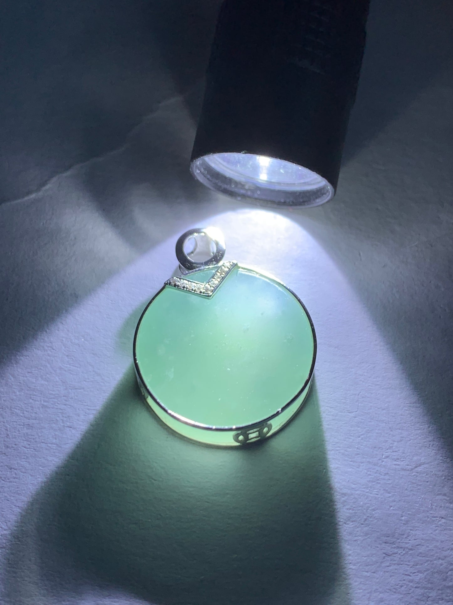 Certified Natural Guatemalan Premium Sky Blue Jadeite Circle Blessing Amulet Pendant Wu Shi Pai 18K White Gold & Diamonds 天然翡翠冰危蓝无事牌K金钻石镶嵌吊坠