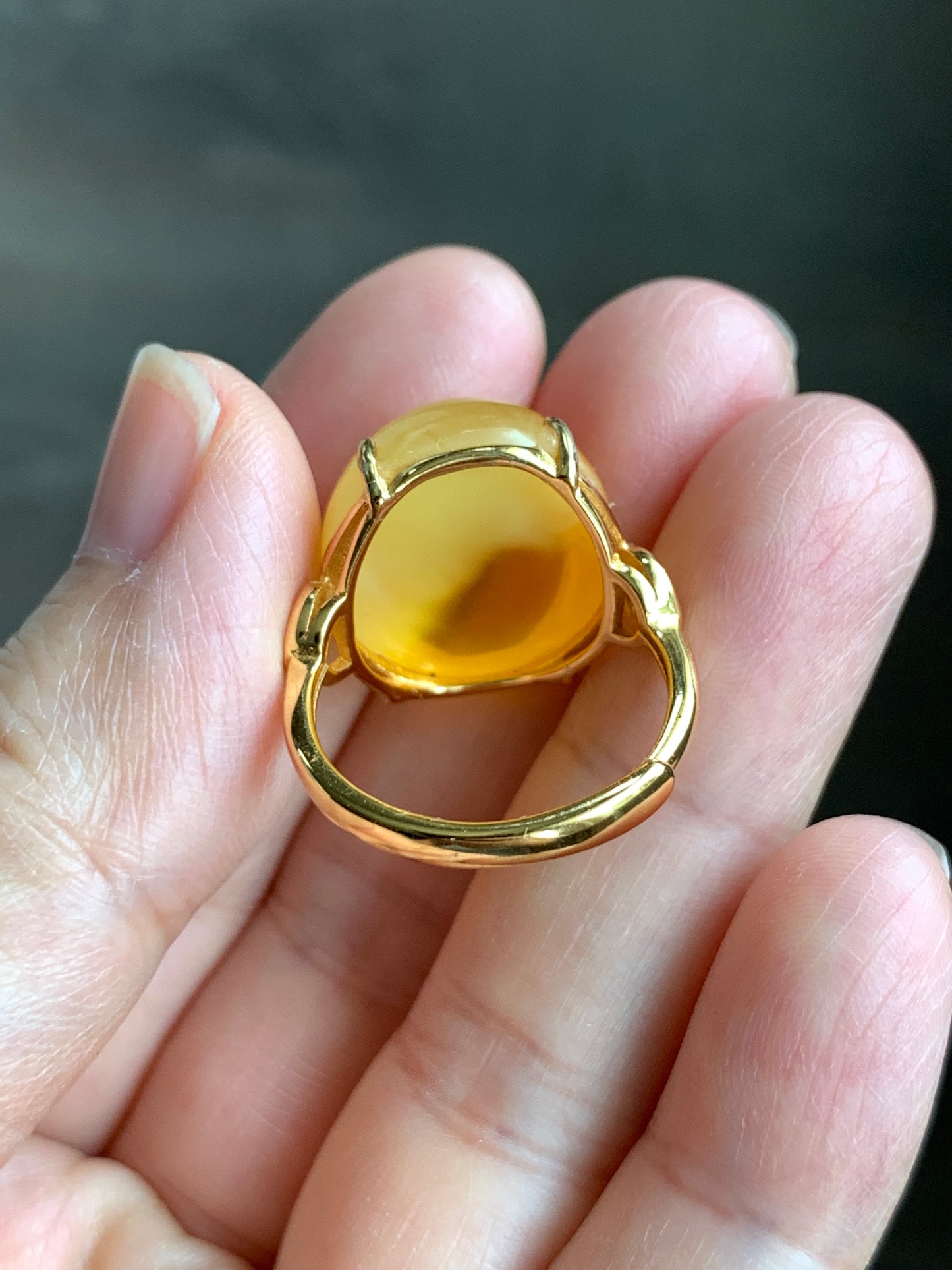 Natural Genuine Beewax Amber Large Oval Cabochon Sterling Silver Solitaire Ring Size 7 Adjustable 天然蜜蜡椭圆银镶戒指 MDD95-B