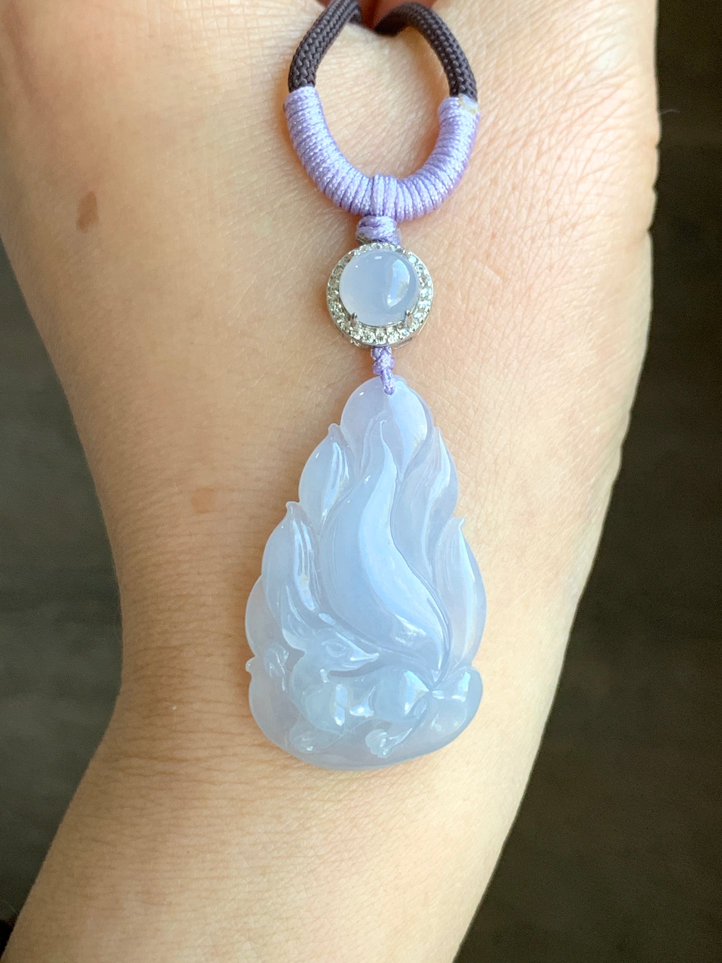 Certified Natural Icy Translucent Gelatinous Soft Purple Jadeite Carved Nine-Tailed Fox Pendant Rope Necklace 26" 天然冰胶淡紫翡翠九尾狐吊坠 3270