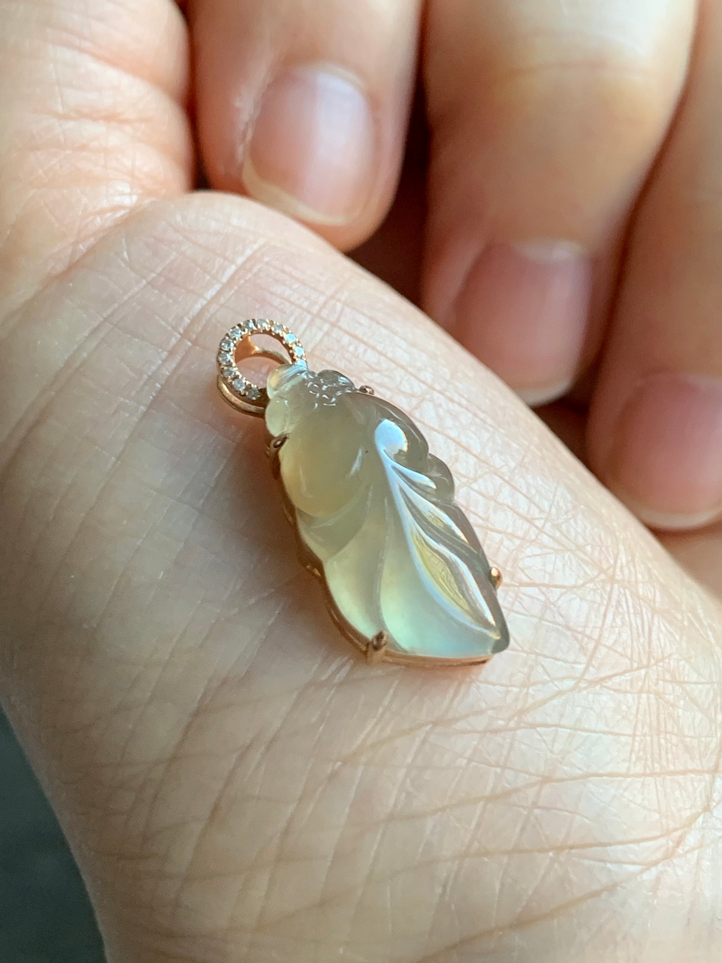 Certified Natural Icy Highly Translucent Gelatinous Red Tea Colored Jadeite Goldfish Pendant 18K Rose Gold Diamonds 天然老种冰红茶翡翠金鱼钻石镶嵌吊坠 7338