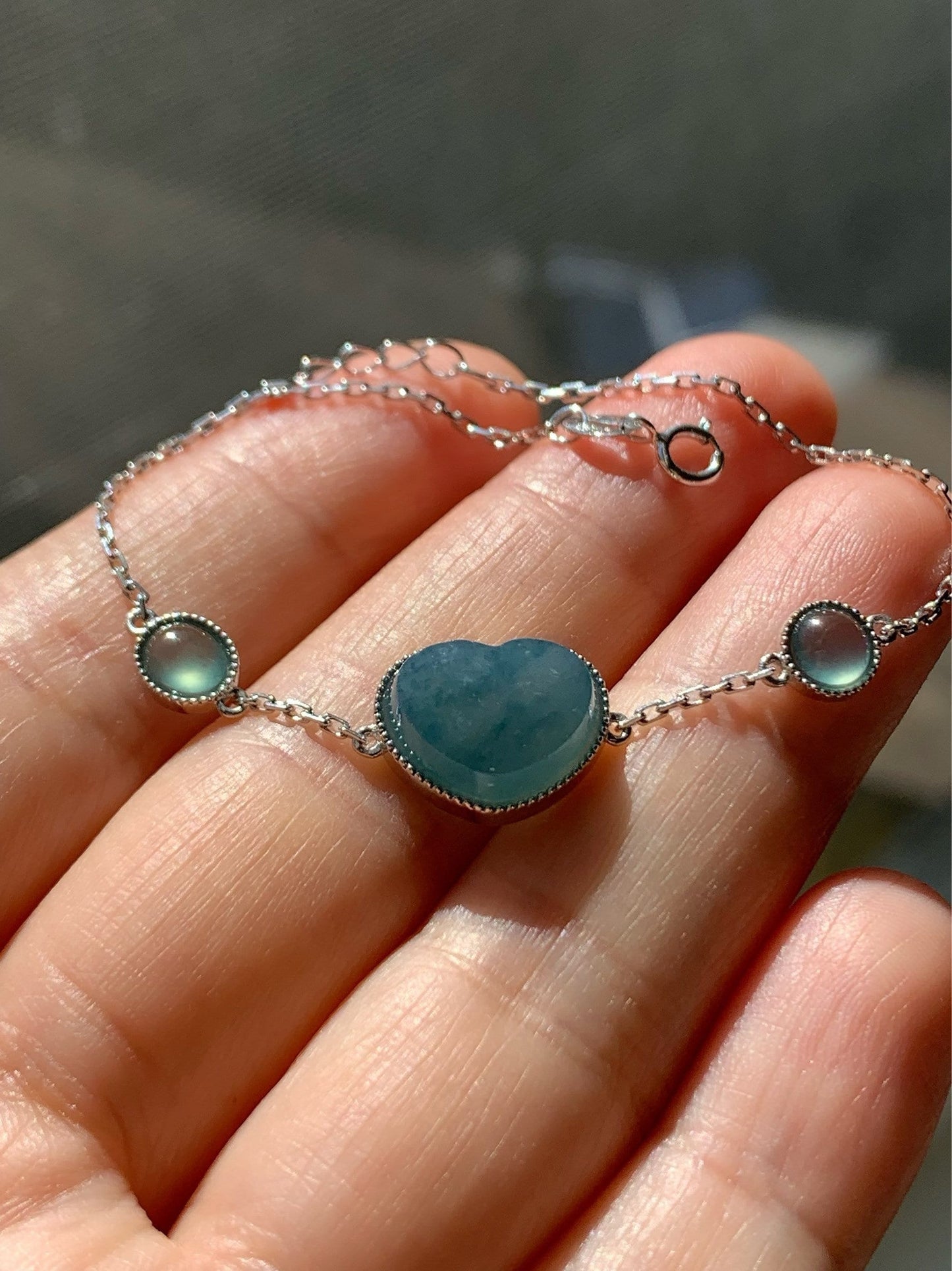 Certified Natural Burmese Icy Translucent Teal Blue Jadeite Heart Bracelet 18K White Gold 5.75"-6.25” 天然缅甸湖水蓝翡翠爱心切割面白金手链