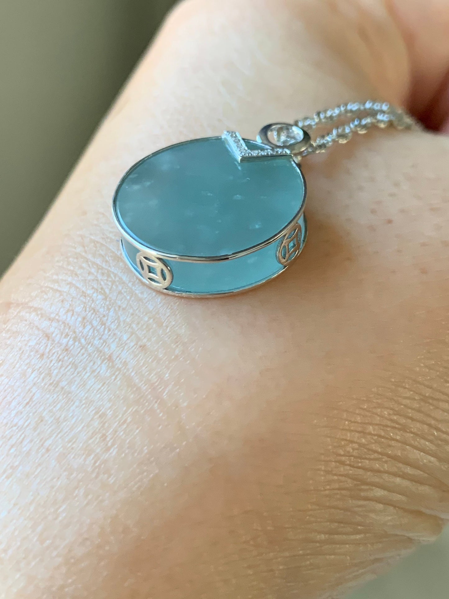 Certified Natural Guatemalan Premium Sky Blue Jadeite Circle Blessing Amulet Pendant Wu Shi Pai 18K White Gold & Diamonds 天然翡翠冰危蓝无事牌K金钻石镶嵌吊坠