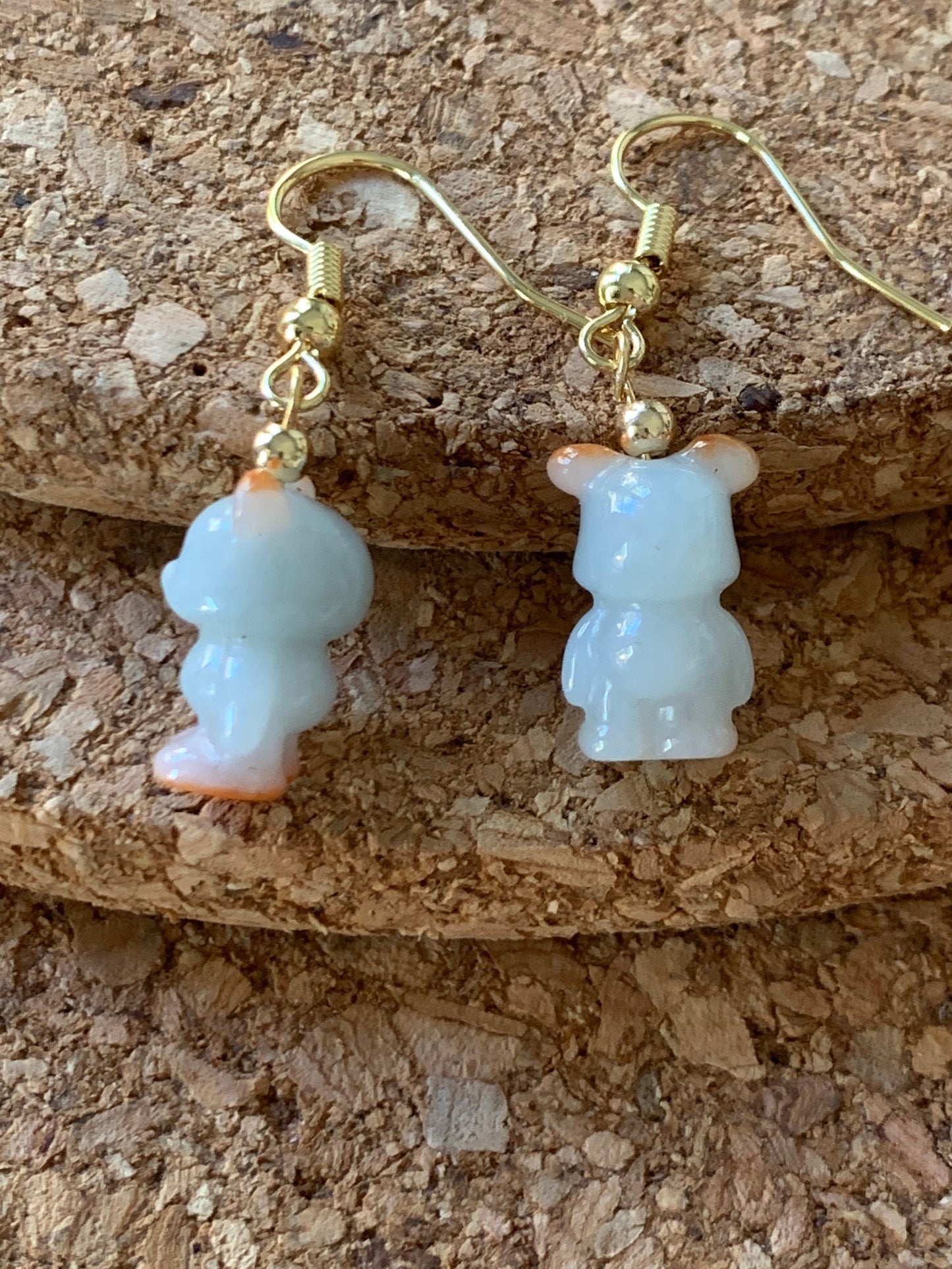Natural Burmese Icy Jadeite Carved Teddy Bear Dangle Earrings 14K Yellow Gold Plated 天然缅甸翡翠小熊14K包金耳吊