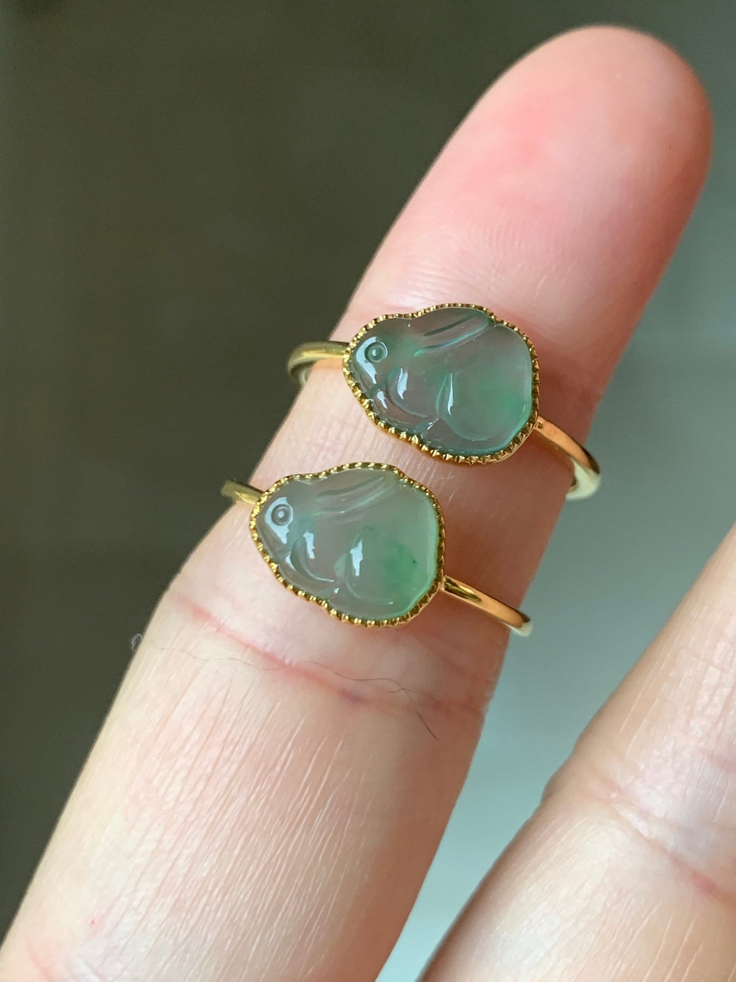 Certified Natural Guatemalan Icy Highly Translucent Gelatinous Light Green Marbled Jadeite Rabbit Ring 18K Yellow Gold Sz 7 天然冰危晴底飘花翡翠小兔镶嵌戒指