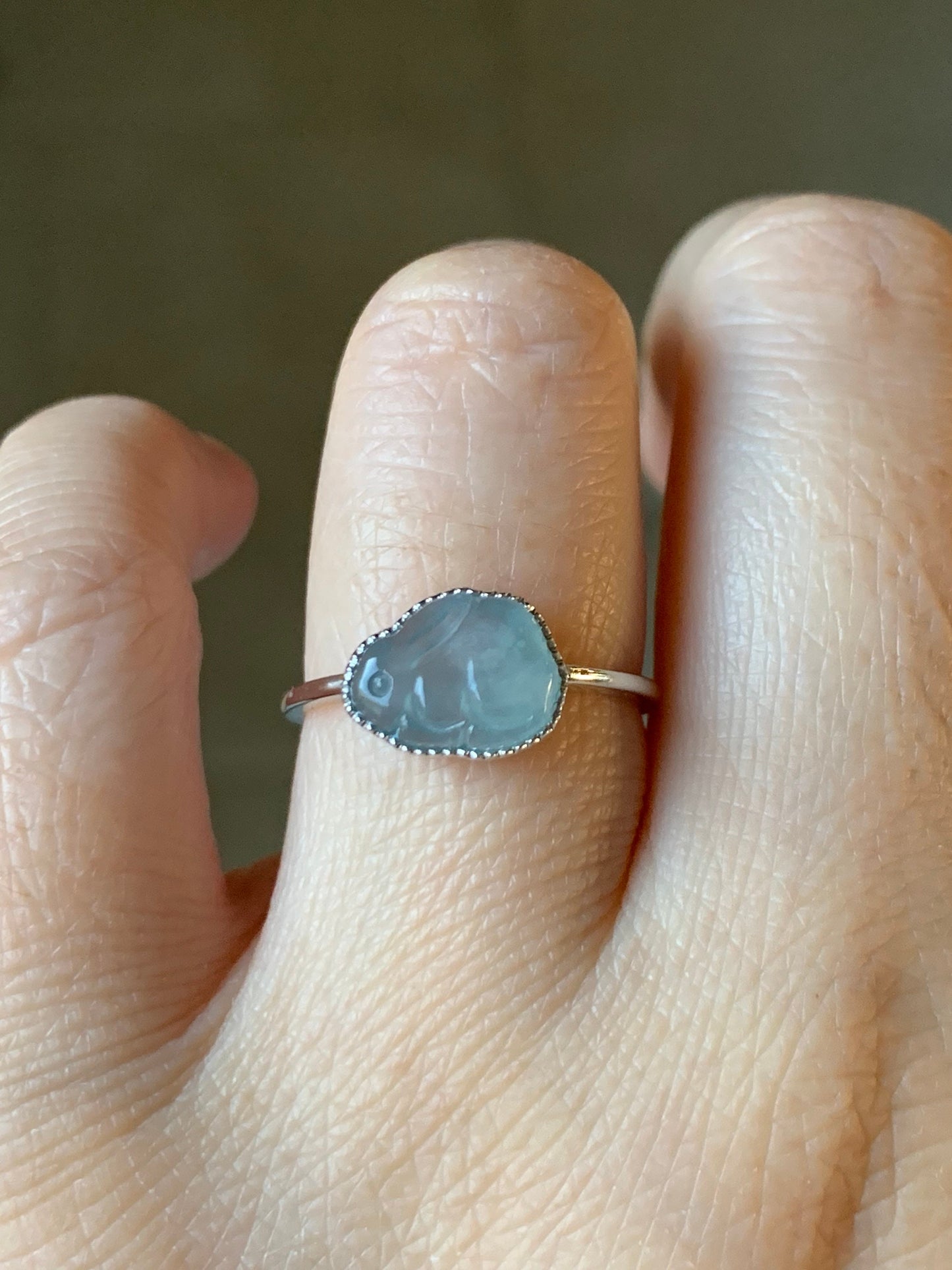Certified Natural Guatemalan Highly Translucent Gelatinous Sky Blue Jadeite Bunny Rabbit Ring 18K White Gold Sz 7 天然冰危天空蓝翡翠小兔镶嵌戒指 1090