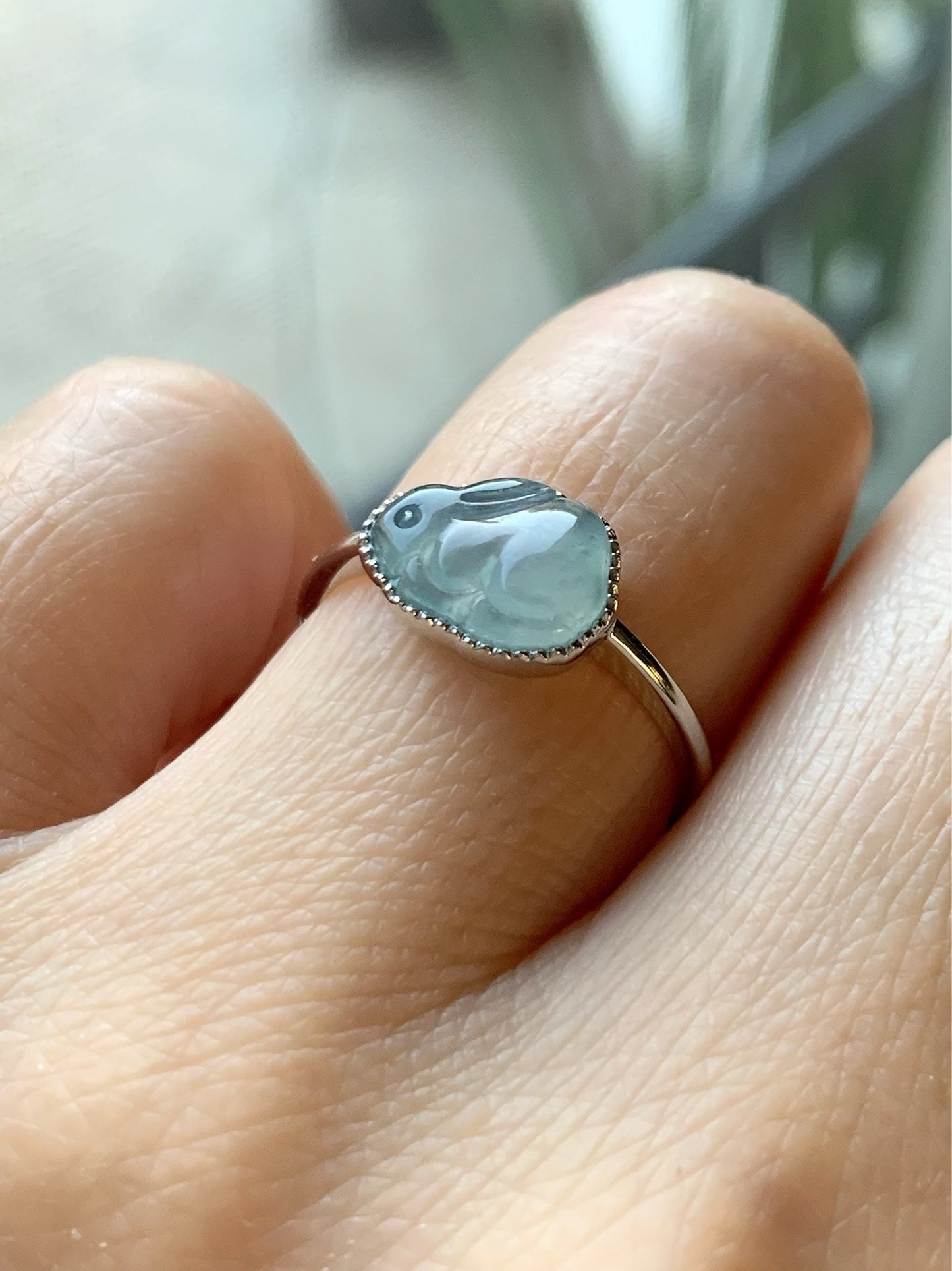 Certified Natural Guatemalan Highly Translucent Gelatinous Sky Blue Jadeite Bunny Rabbit Ring 18K White Gold Sz 7 天然冰危天空蓝翡翠小兔镶嵌戒指 1090