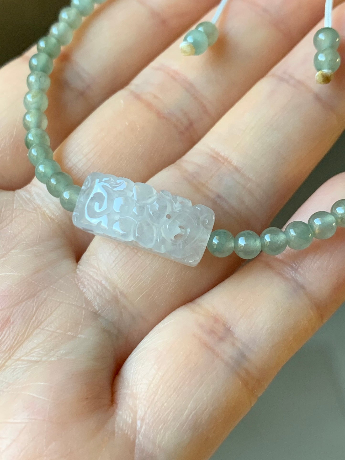 Natural Burmese Grade A Premium Icy Green Jadeite Openwork Engraving Icy White Bead Beaded Bracelet 7" 天然缅甸冰胶晴底翡翠起光白冰仿古镂空雕手牌手串