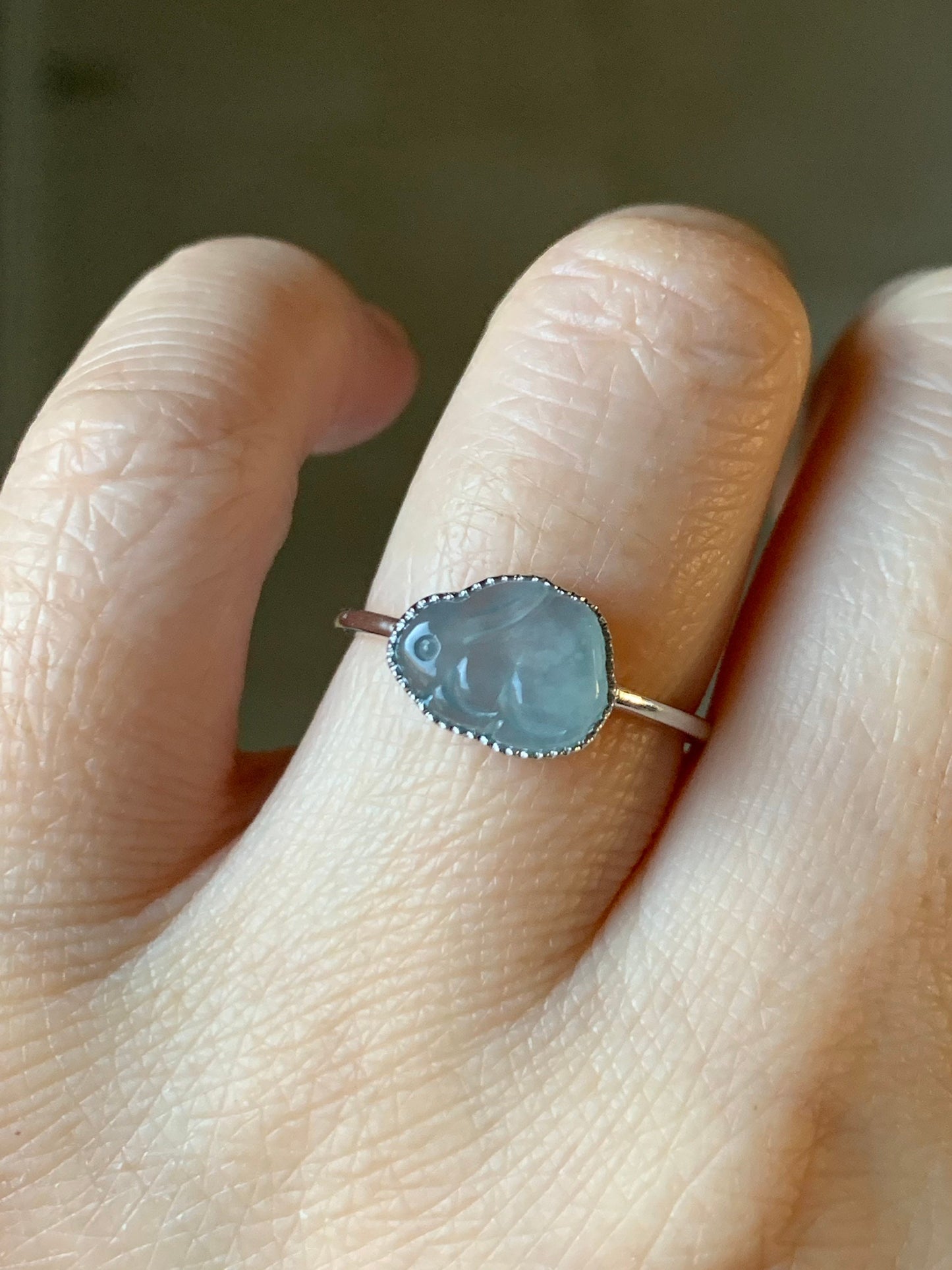 Certified Natural Guatemalan Highly Translucent Gelatinous Sky Blue Jadeite Bunny Rabbit Ring 18K White Gold Sz 7 天然冰危天空蓝翡翠小兔镶嵌戒指 1090
