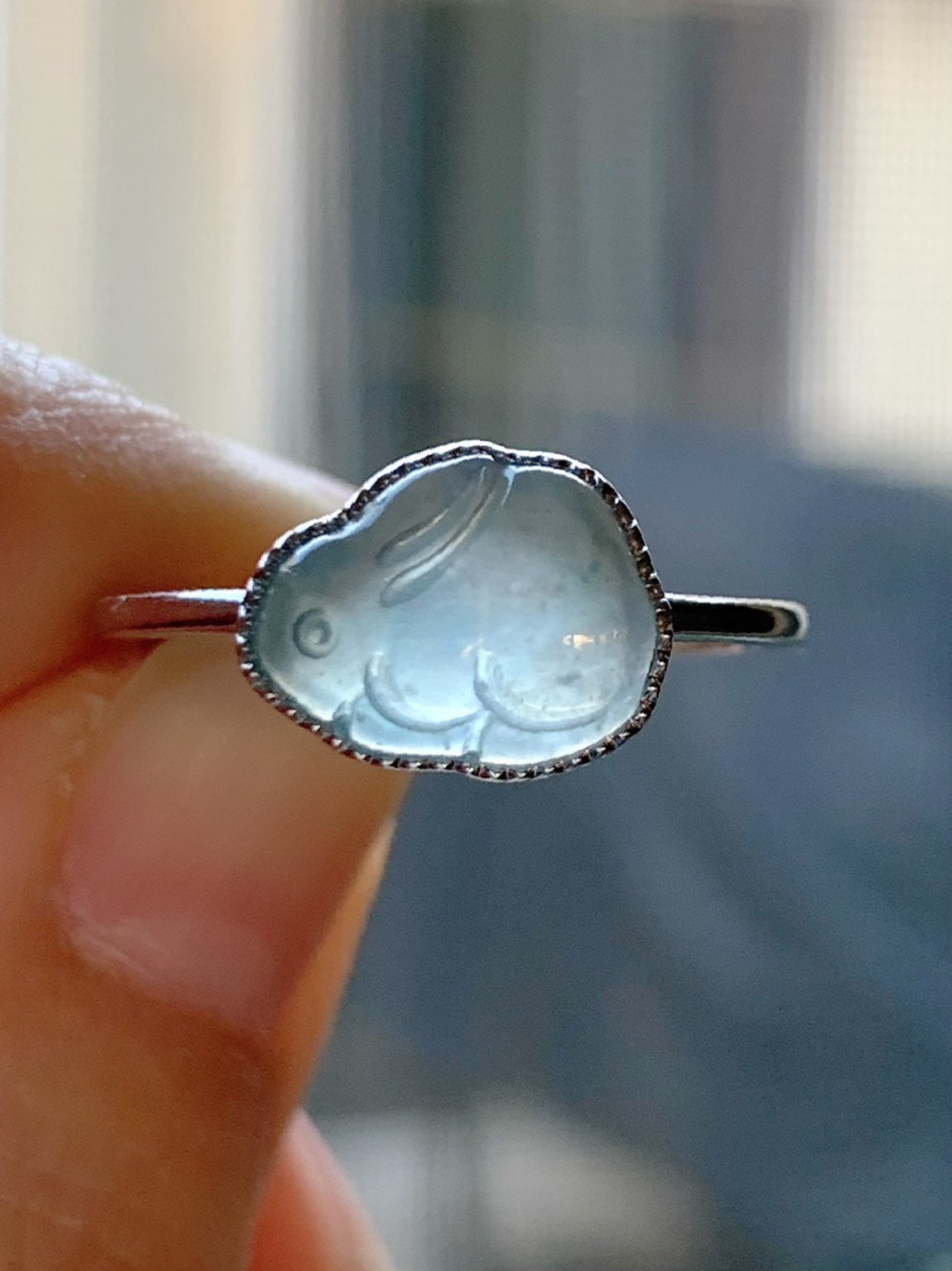 Certified Natural Guatemalan Highly Translucent Gelatinous Sky Blue Jadeite Bunny Rabbit Ring 18K White Gold Sz 7 天然冰危天空蓝翡翠小兔镶嵌戒指 1090