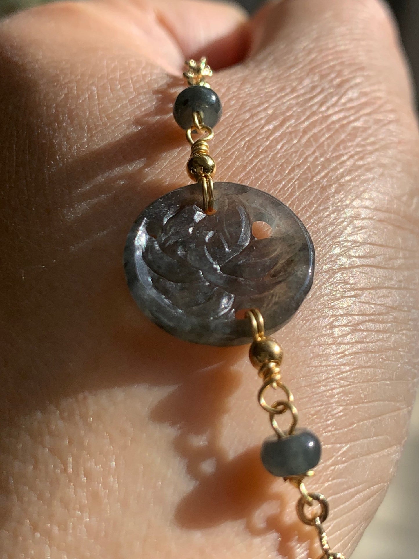 Natural Burmese Grade A Translucent Icy Wuji Jadeite Engraved w/ Lotus Flower Chain Bracelet Adjustable 14K Plated 天然缅甸冰乌鸡翡翠镂空雕莲花手链包金