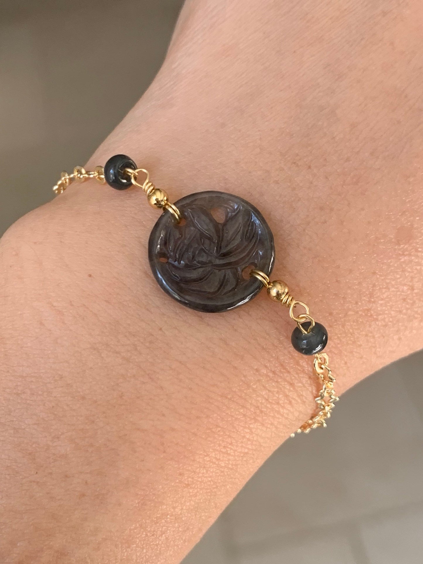 Natural Burmese Grade A Translucent Icy Wuji Jadeite Engraved w/ Lotus Flower Chain Bracelet Adjustable 14K Plated 天然缅甸冰乌鸡翡翠镂空雕莲花手链包金