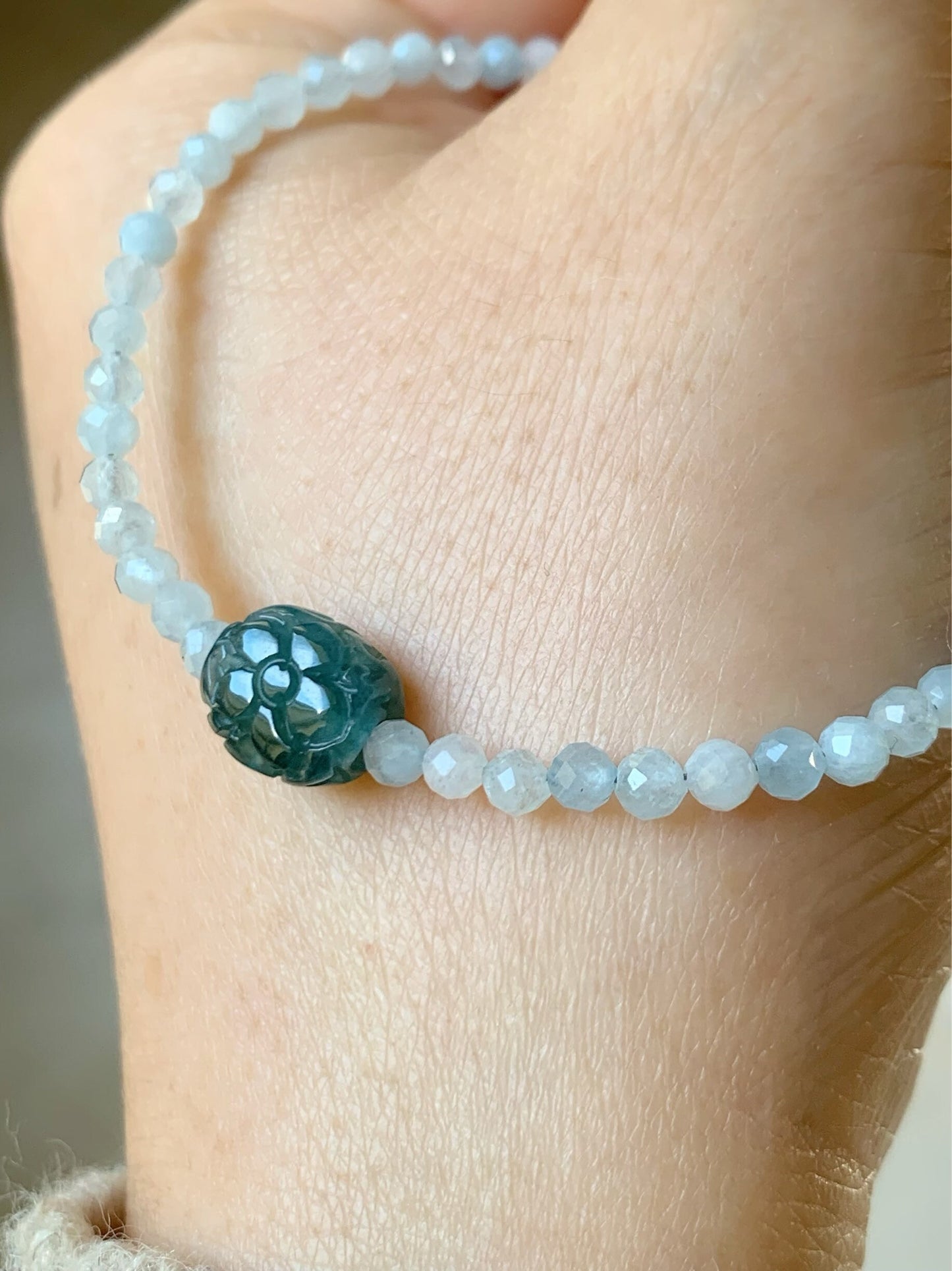 Natural Guatemalan Icy Blue Jadeite Engraved Bead Natural Faceted Aquamarine Beaded Bracelet Adjustable Sterling Silver 天然冰危蓝翡翠仿古雕珠海蓝宝珠手串