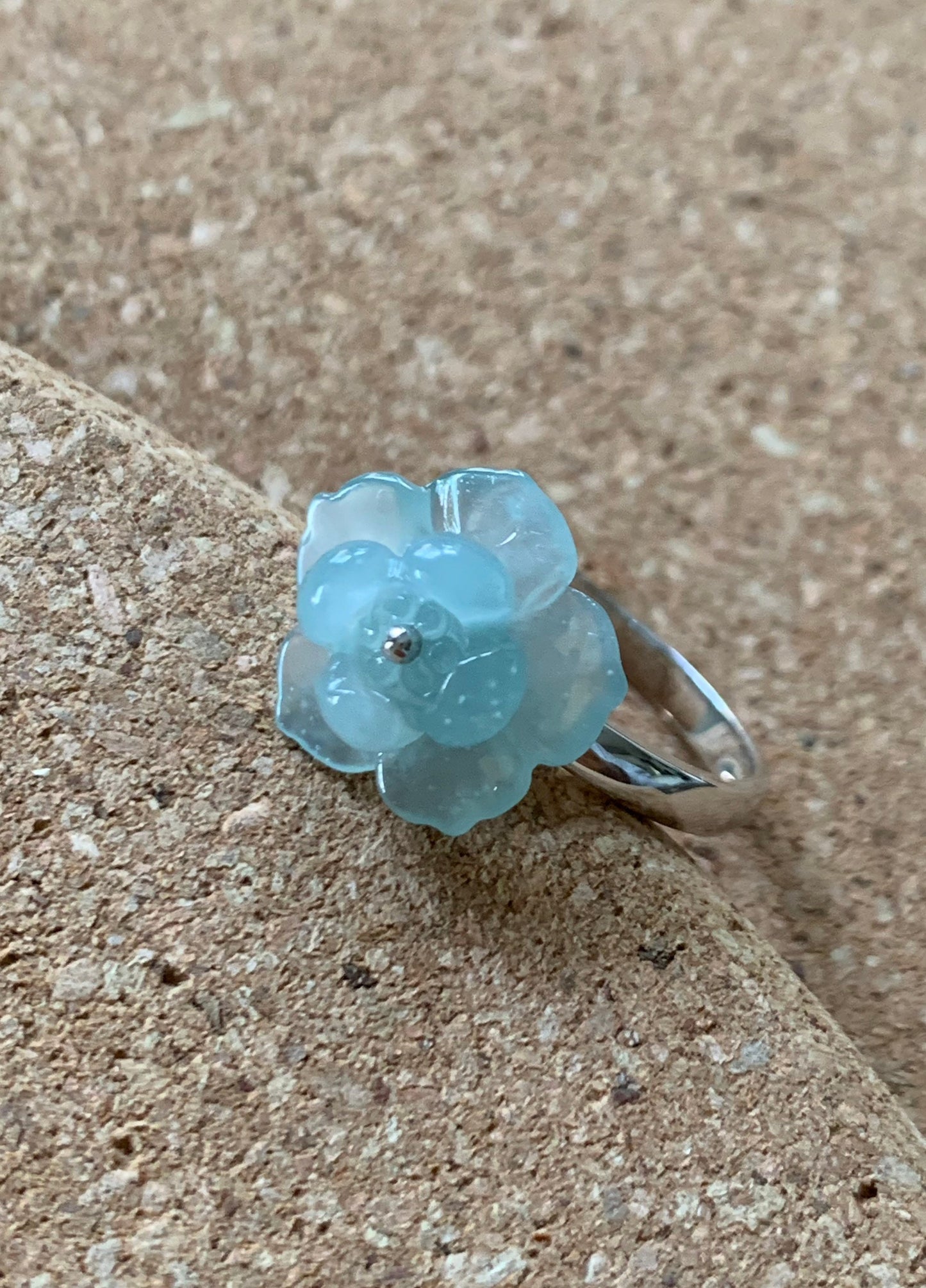 Certified Natural Guatemalan Premium Highly Translucent Sky Blue Jadeite Carved Lotus Flower Ring 18K White Gold size 7 天然危地马拉正高冰天空蓝翡翠莲花镶嵌戒指
