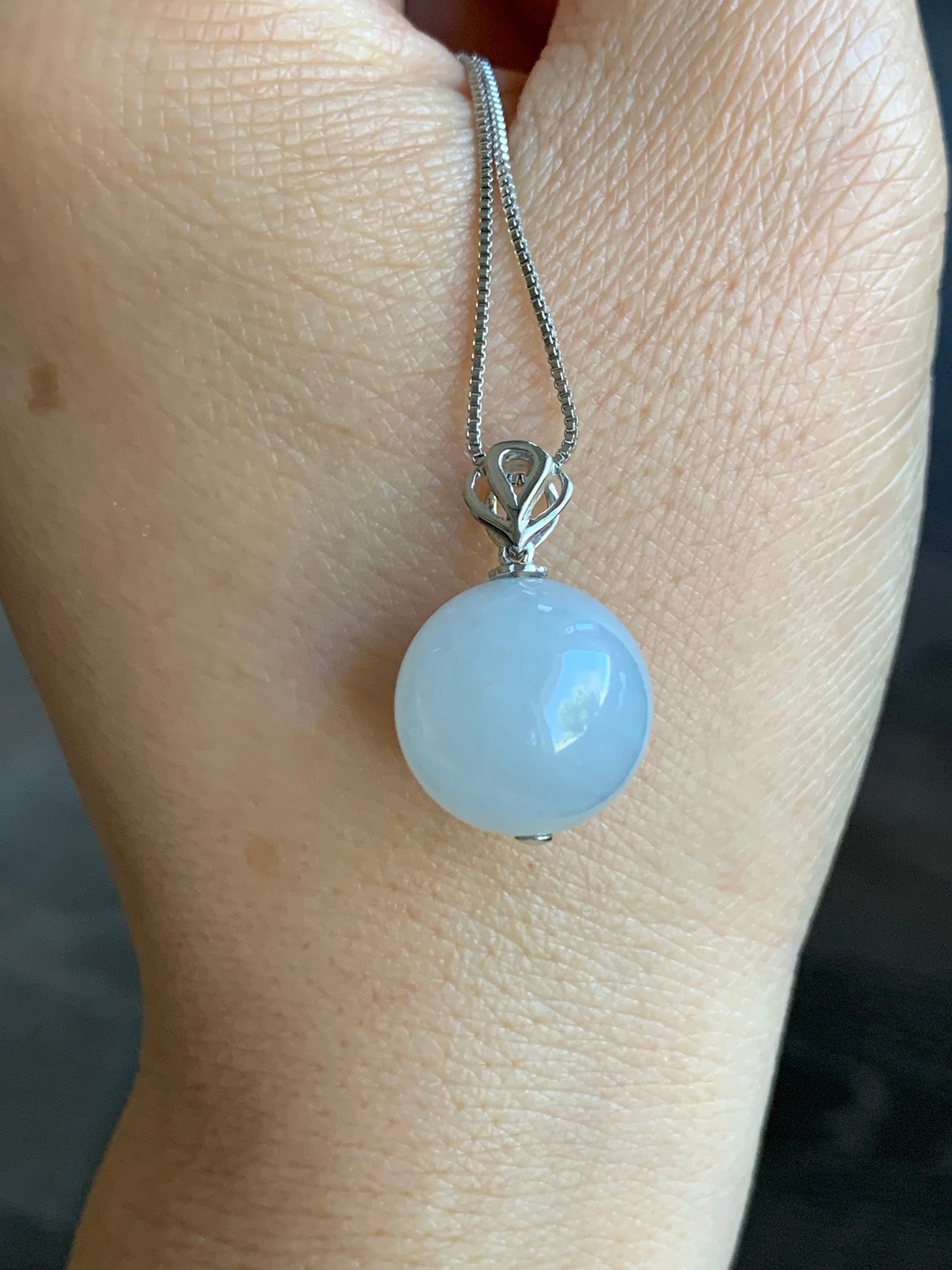 Large Certified Natural Burmese Grade A Icy Translucent Gelatinous Jadeite Sphere Bead Pendant 18K White Gold 天然缅甸糯冰起胶翡翠单珠镶嵌吊坠
