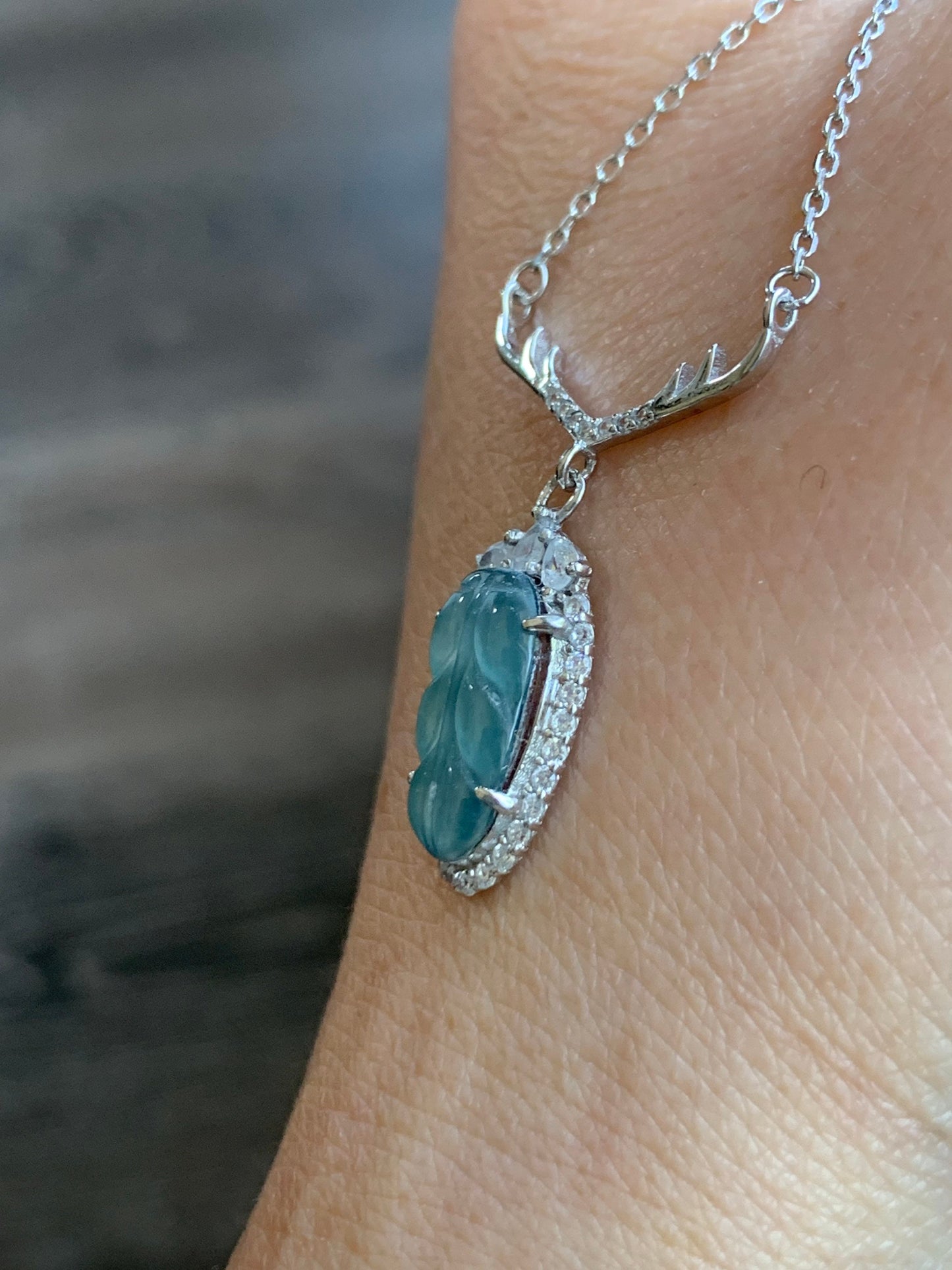 Natural Guatemalan Highly Translucent Sky Blue/Light Blue Jadeite Carved Leaf Antler Design Necklace S925 Silver 16” 天然冰危天空蓝翡翠大叶有成银镶项链