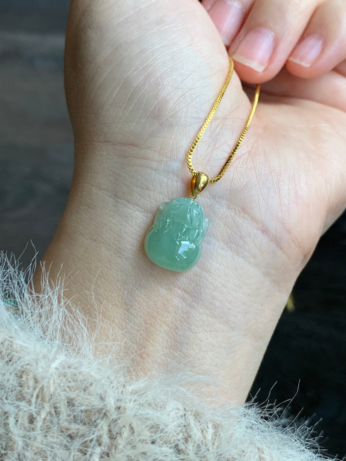 PETITE Natural Burmese Icy Translucent Green Jadeite Carved Pixiu Pendant 18K Yellow Gold Bail 天然缅甸冰绿翡翠貔貅吊坠