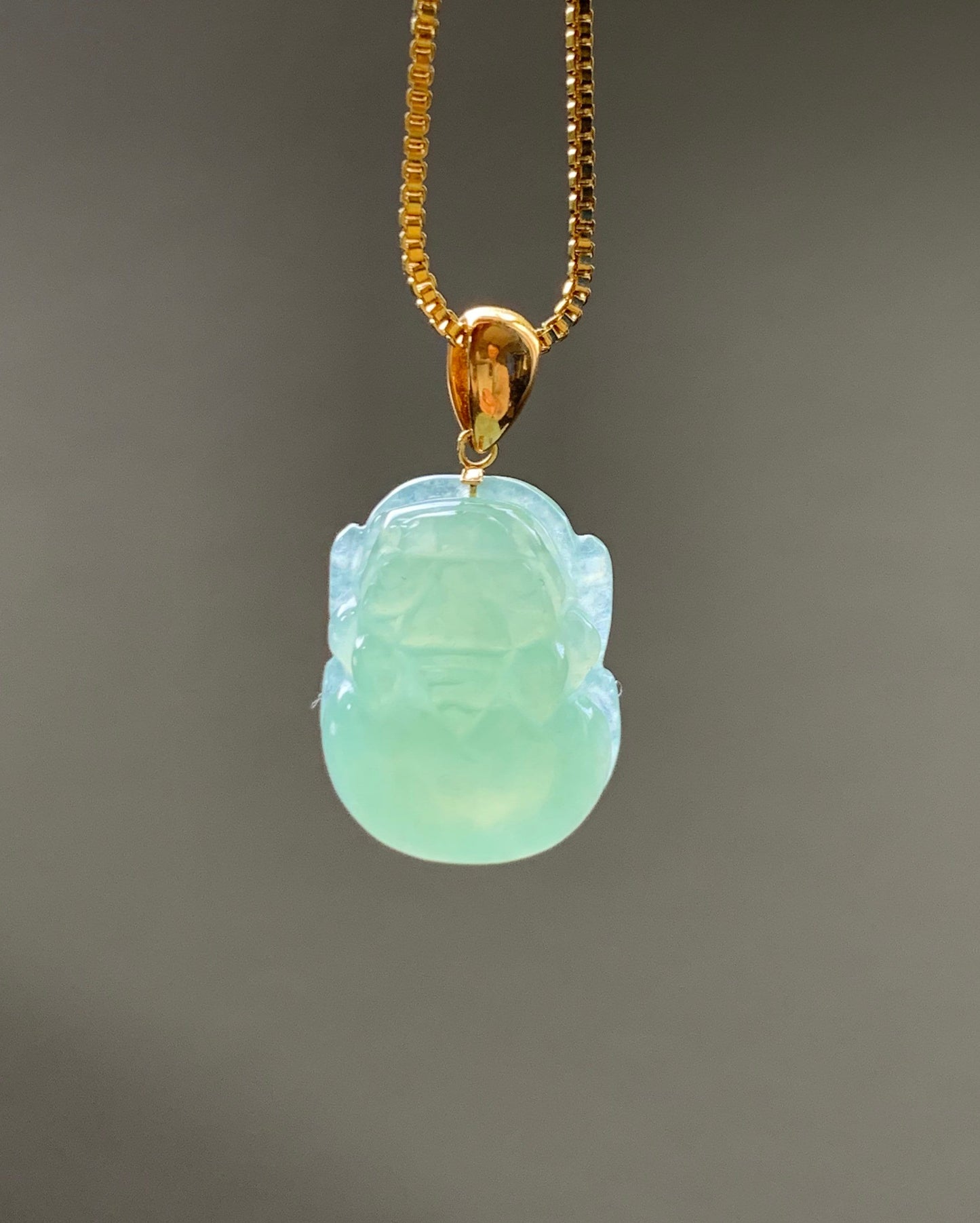 PETITE Natural Burmese Icy Translucent Green Jadeite Carved Pixiu Pendant 18K Yellow Gold Bail 天然缅甸冰绿翡翠貔貅吊坠