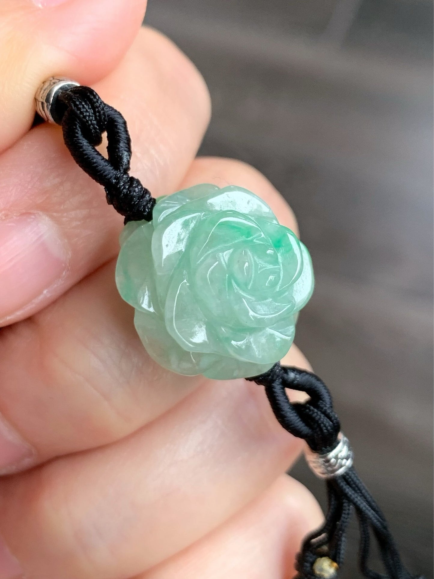 Natural Burmese Icy Translucent & Gelatinous Green Marbled Jadeite Carved Rose Flower Rope Bracelet Adjustable 6"-8.5” 天然缅甸冰绿飘花翡翠玫瑰花手绳