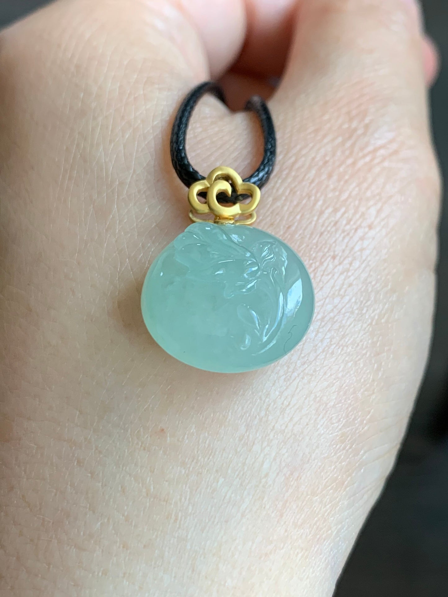 Certified Natural Burmese Icy Translucent Light Green Jadeite Pendant Carved Magnolia Flower 18K Yellow Gold 天然缅甸冰晴翡翠玉兰花牌镶嵌吊坠 2706