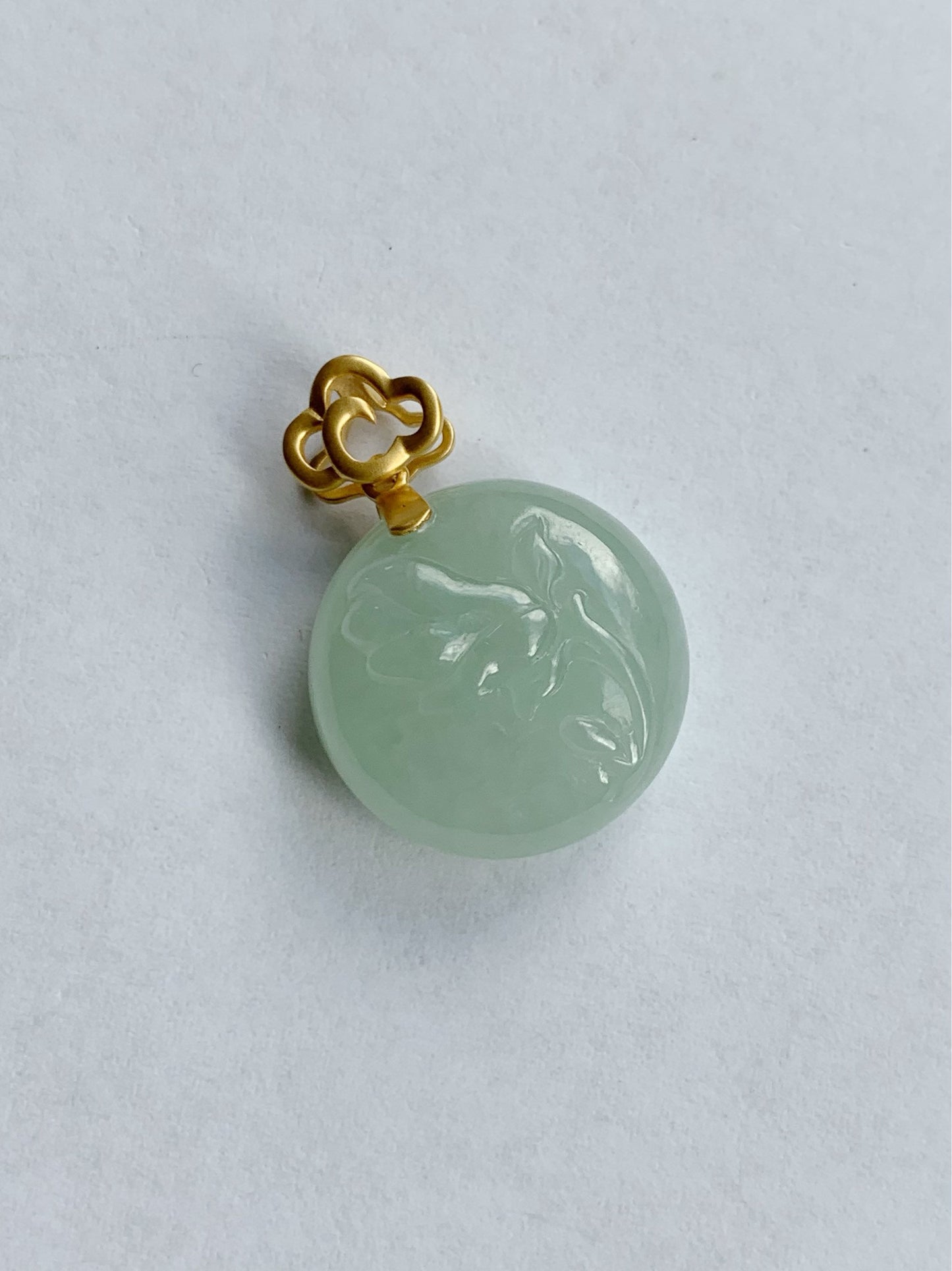Certified Natural Burmese Icy Translucent Light Green Jadeite Pendant Carved Magnolia Flower 18K Yellow Gold 天然缅甸冰晴翡翠玉兰花牌镶嵌吊坠 2706
