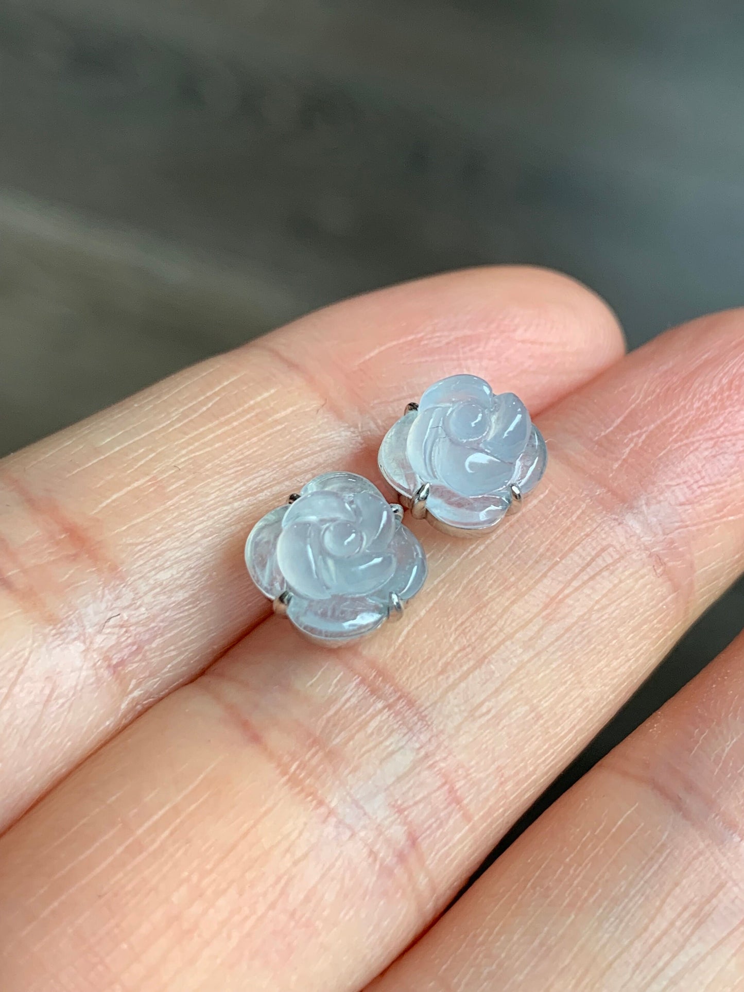 Certified Burmese Natural Premium Icy Highly Translucent White Jadeite Carved Rose Flower Stud Earrings 18K White Gold 天然缅甸起冰起胶翡翠玫瑰花镶嵌耳钉