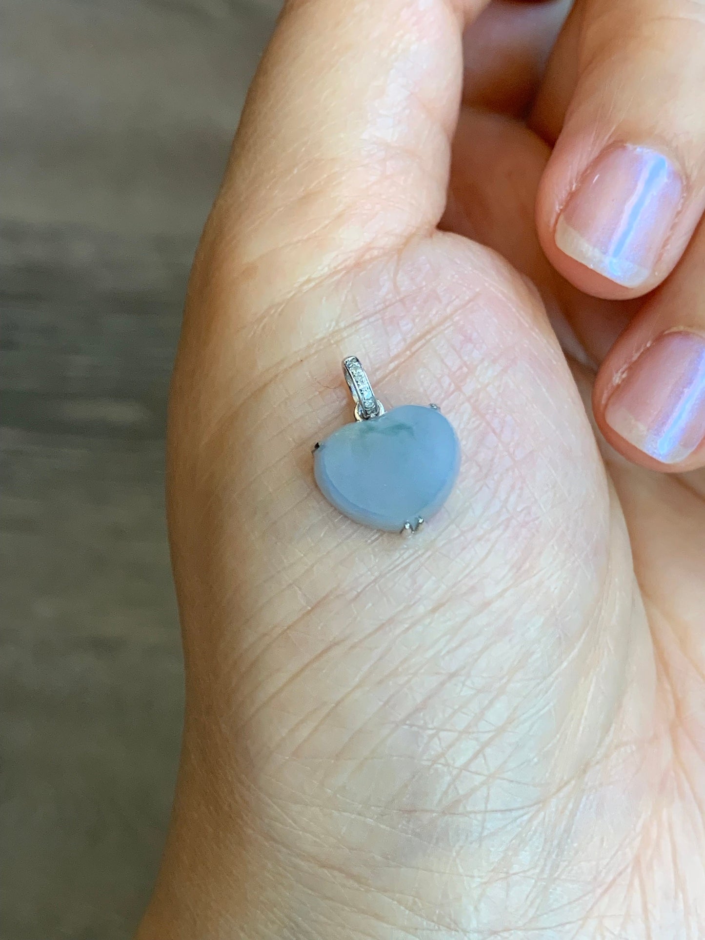 Certified Natural Burmese grade A Icy Translucent Light Purplish Blue Jadeite Heart Pendant 18K White Gold & Diamonds 天然缅甸冰蓝紫翡翠爱心镶嵌吊坠 0341