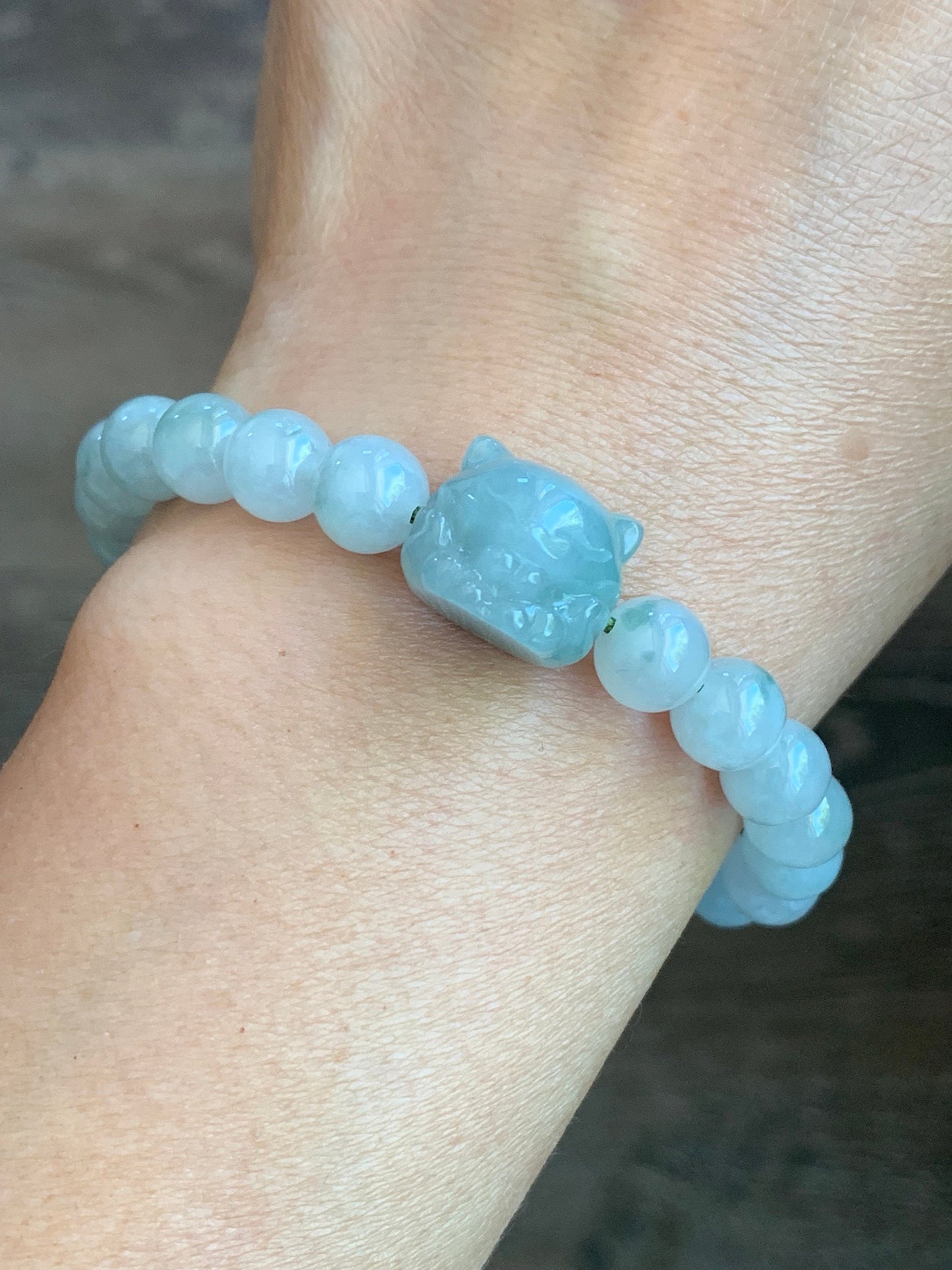 Natural Burmese Icy Translucent Light Green Jadeite Nine-Tailed Fox & Icy White Jadeite w/ Green Marbling Beaded Bracelet 7” 天然缅甸冰晴翡翠九尾狐珠手串