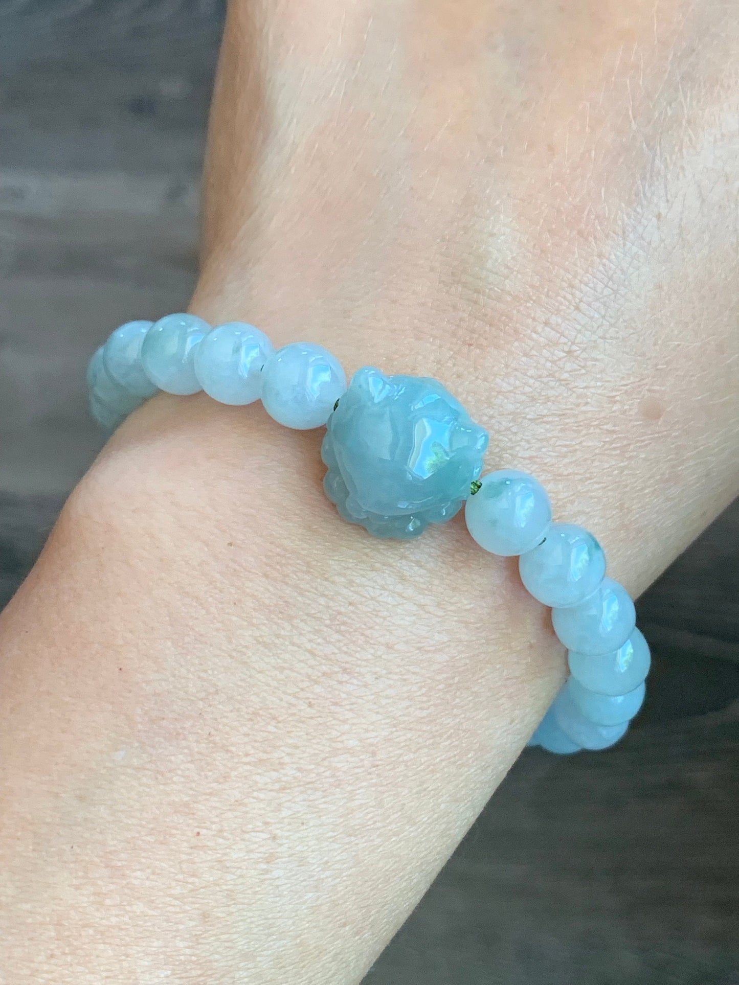 Natural Burmese Icy Translucent Light Green Jadeite Nine-Tailed Fox & Icy White Jadeite w/ Green Marbling Beaded Bracelet 7” 天然缅甸冰晴翡翠九尾狐珠手串