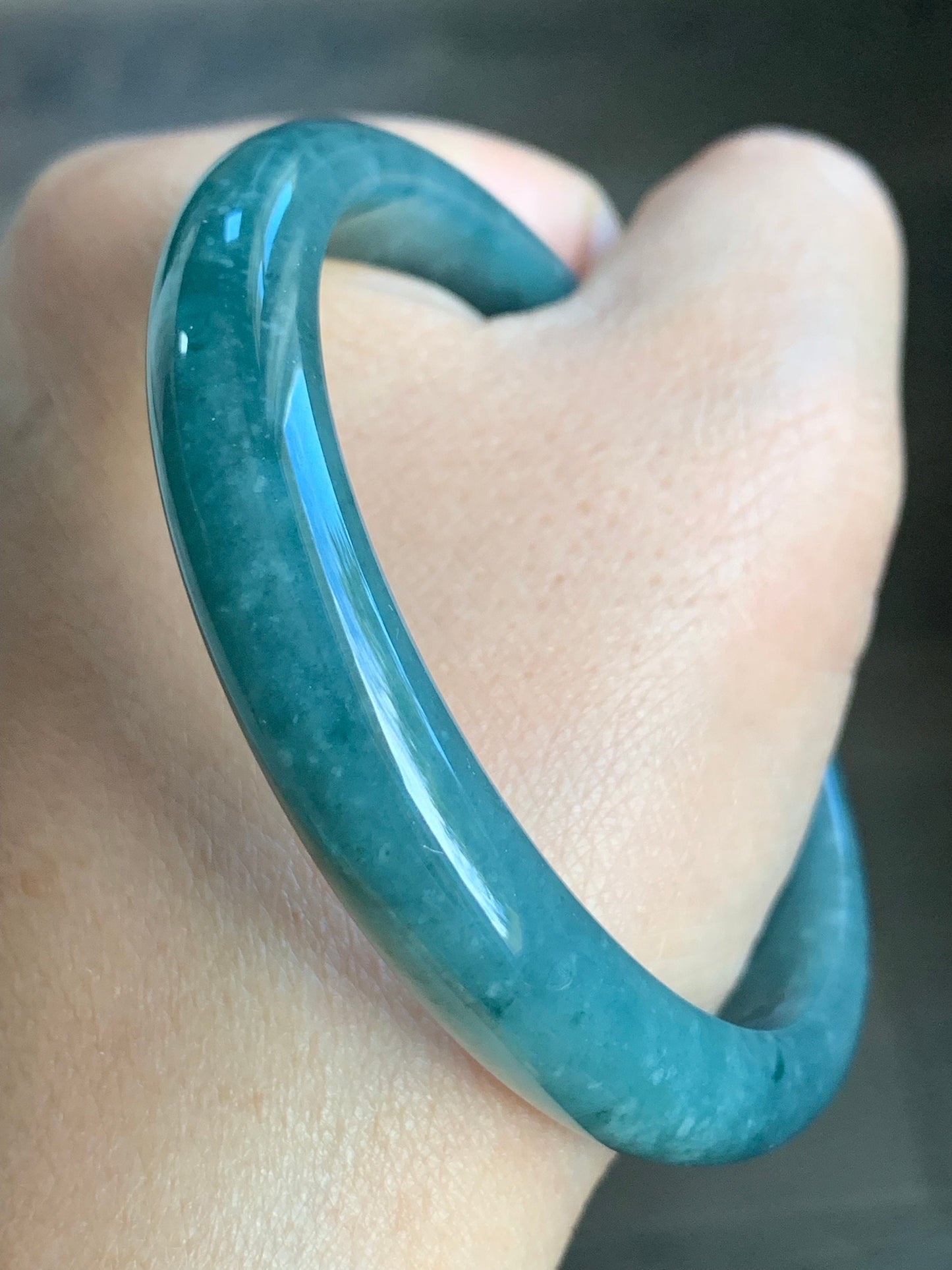 Certified Natural Guatemalan Icy Dark Dusty Blue Jadeite Snowflake Marbling Bangle Bracelet 58.2mm 10.5x6.8mm 40 grams 天然冰危蓝雪花绵翡翠正圈手镯 1628