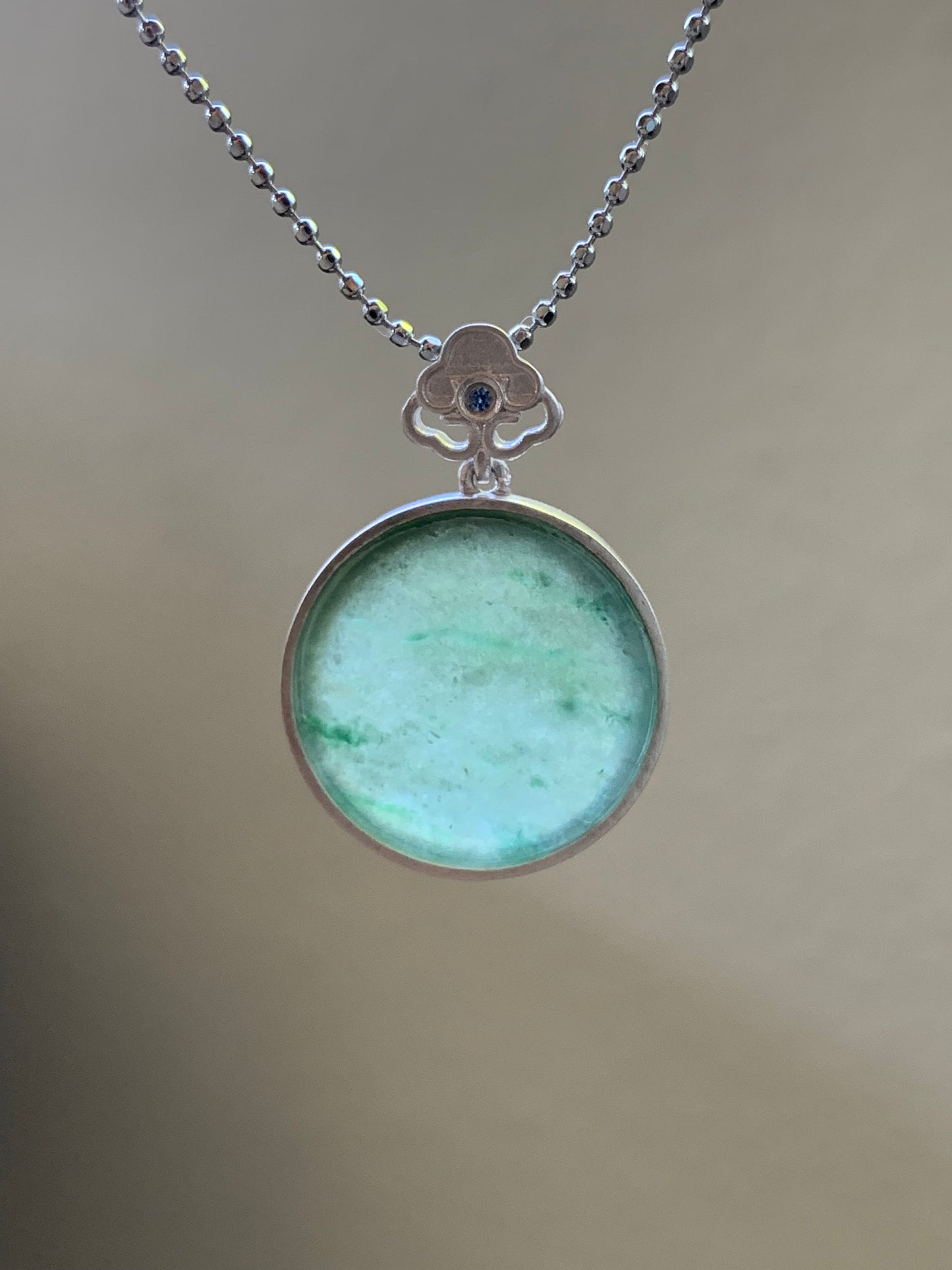 Certified Natural Burmese Icy Translucent Green Jadeite w/ Dark Green Marbling Wu Shi Pai Amulet Pendant Sterling Silver 天然缅甸莫西沙飘绿翡翠无事牌镶嵌吊