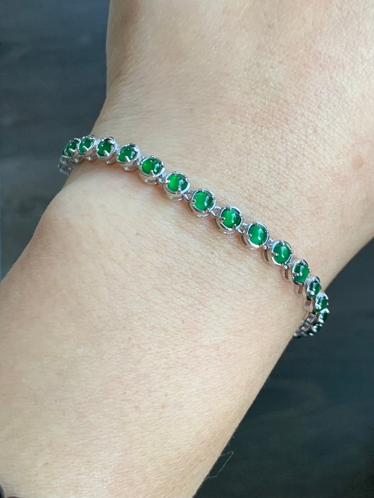 Certified Natural Guatemalan Premium Icy Vibrant Green Jadeite Tennis Bracelet S925 Sterling Silver adjustable 天然高冰危绿翡翠银镶手链 8052