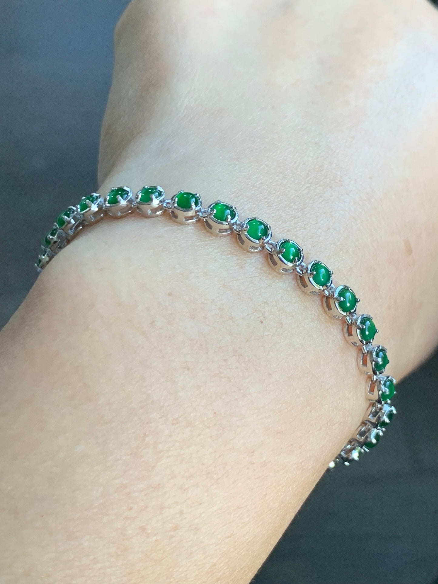 Certified Natural Guatemalan Premium Icy Vibrant Green Jadeite Tennis Bracelet S925 Sterling Silver adjustable 天然高冰危绿翡翠银镶手链 8052