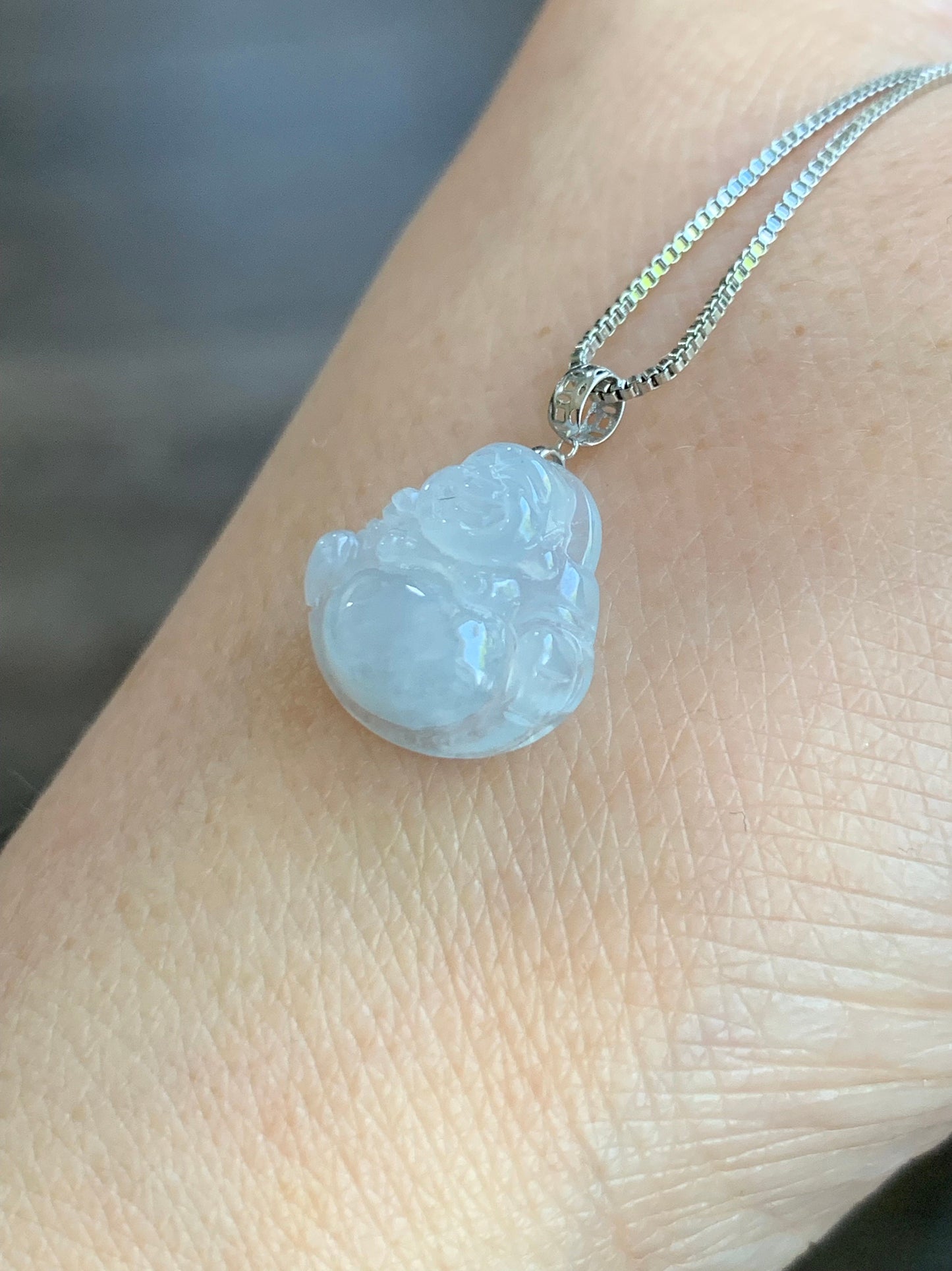 Petite Natural Burmese Icy Translucent Gelatinous White Jadeite Buddha Pendant 18K White Gold 天然缅甸白冰翡翠佛公镶嵌吊坠 SJT42B