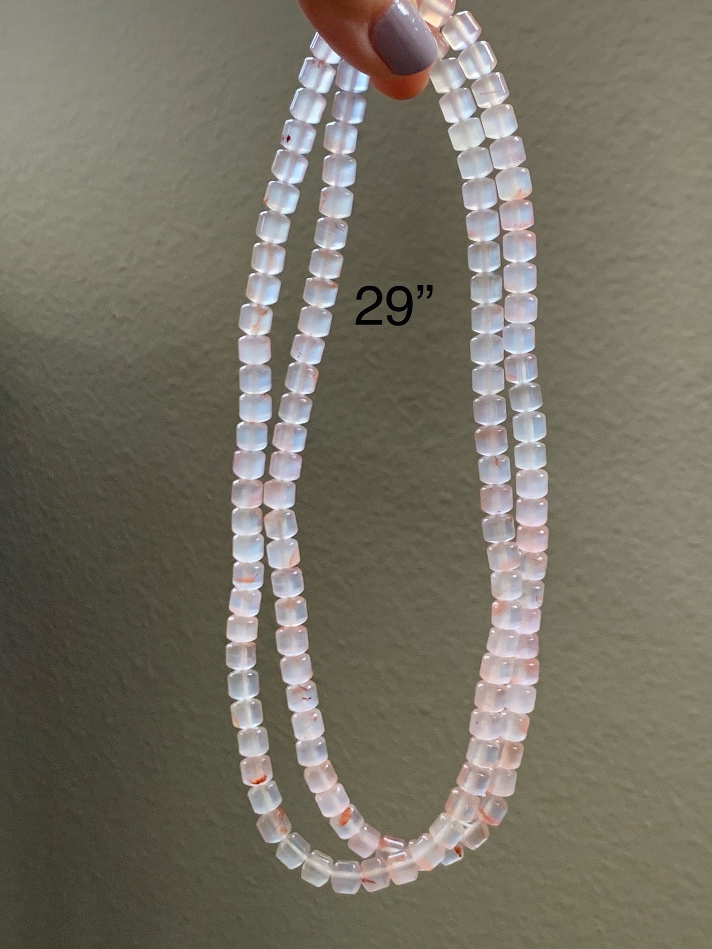 Natural Chinese Nanhong Icy Translucent Gelatinous Lychee Agate with Peachy Marbling Beaded Necklace 6.2mm 29” 50g 天然南红荔枝冻玛飘花玛瑙老型珠项链