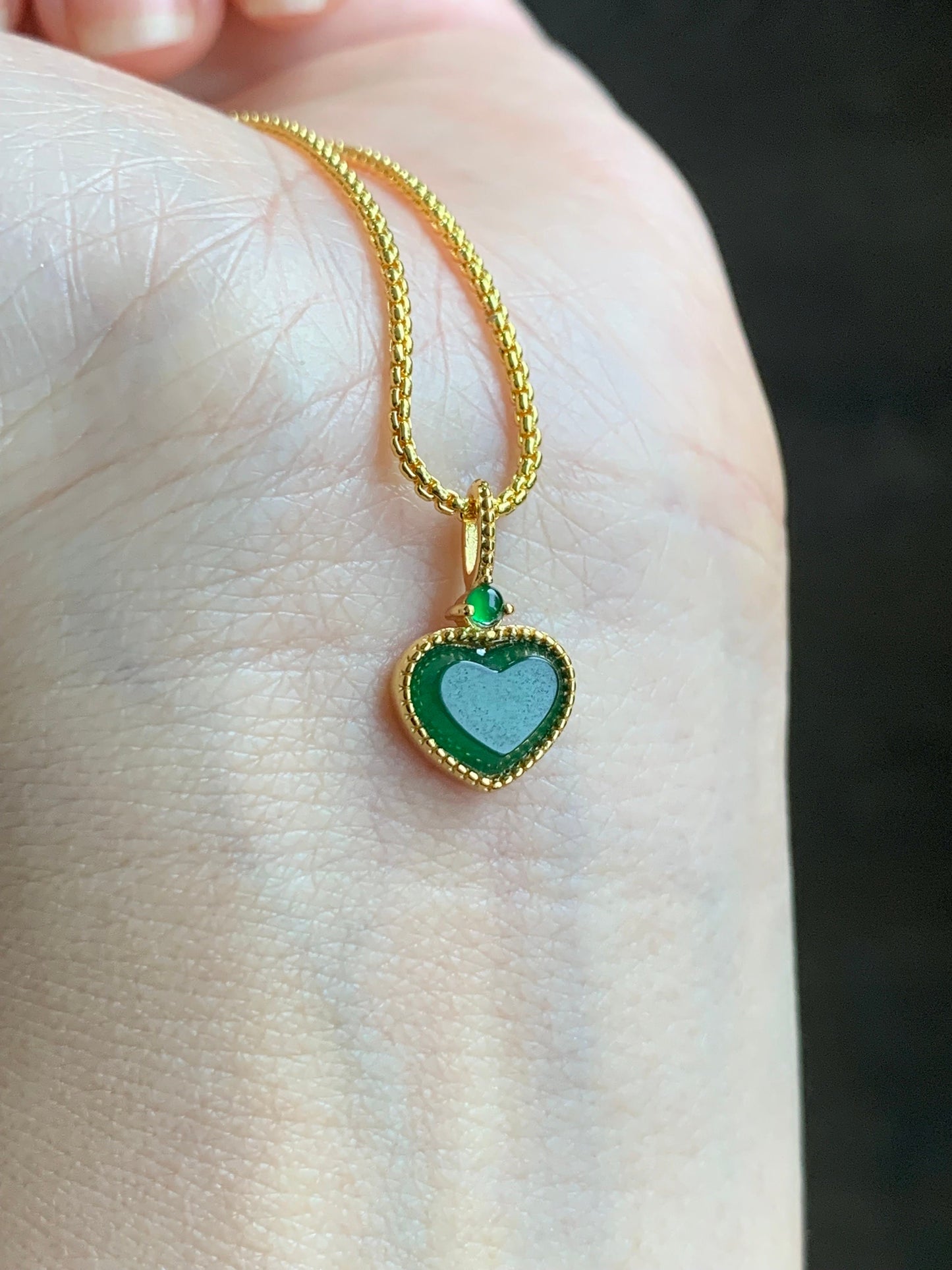 Natural Guatemalan Icy Highly Translucent Vibrant Green Jadeite Faceted Heart Pendant Sterling Silver Yellow Gold Finish 天然冰危绿翡翠爱心蛋面银镶吊坠 B