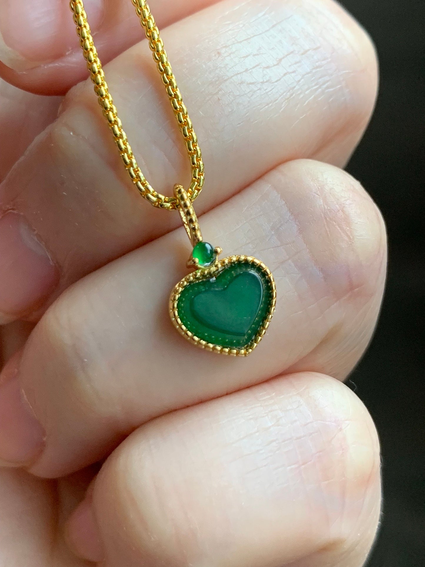 Natural Guatemalan Icy Highly Translucent Vibrant Green Jadeite Faceted Heart Pendant Sterling Silver Yellow Gold Finish 天然冰危绿翡翠爱心蛋面银镶吊坠 B