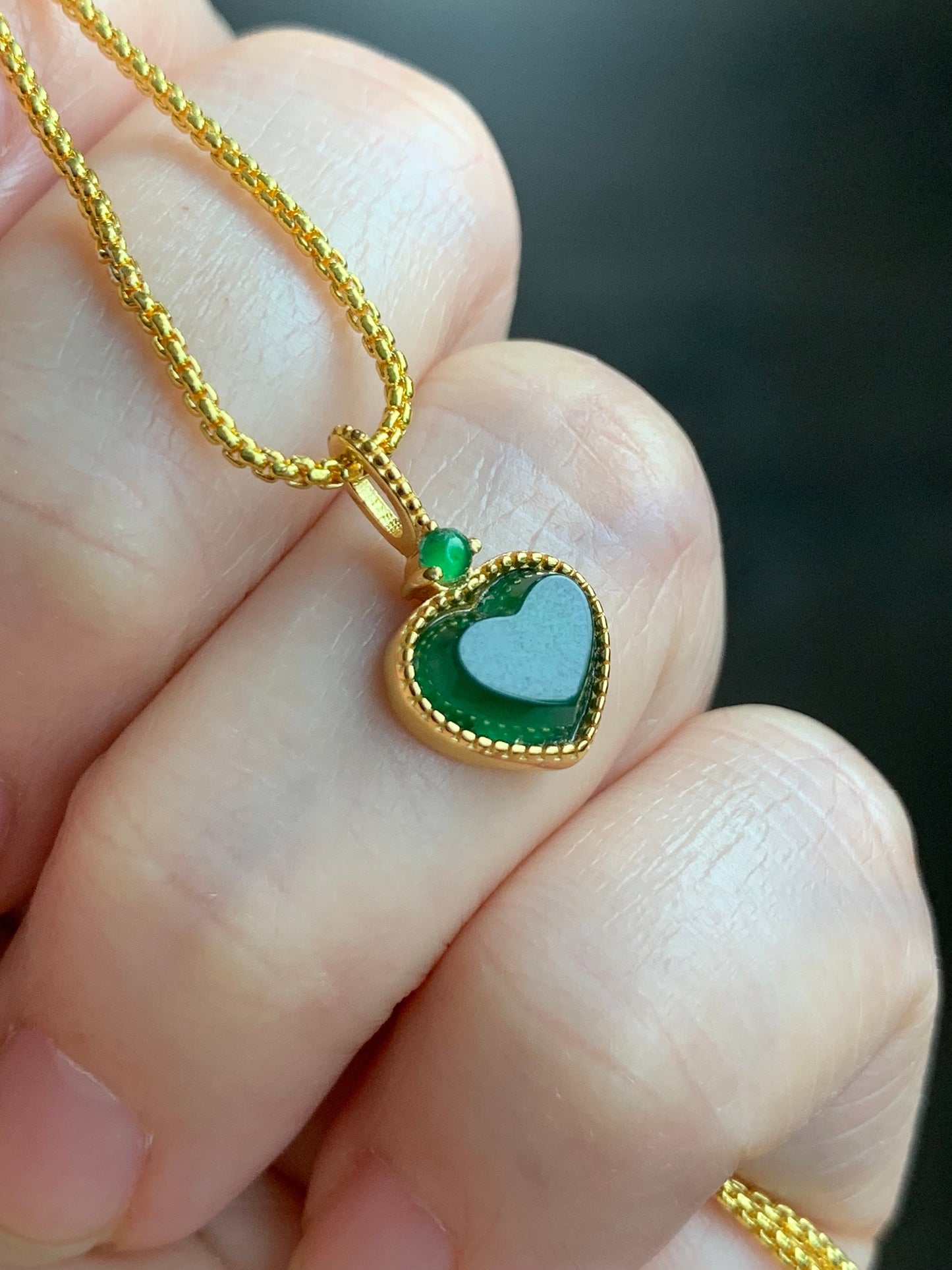 Natural Guatemalan Icy Highly Translucent Vibrant Green Jadeite Faceted Heart Pendant Sterling Silver Yellow Gold Finish 天然冰危绿翡翠爱心蛋面银镶吊坠 A