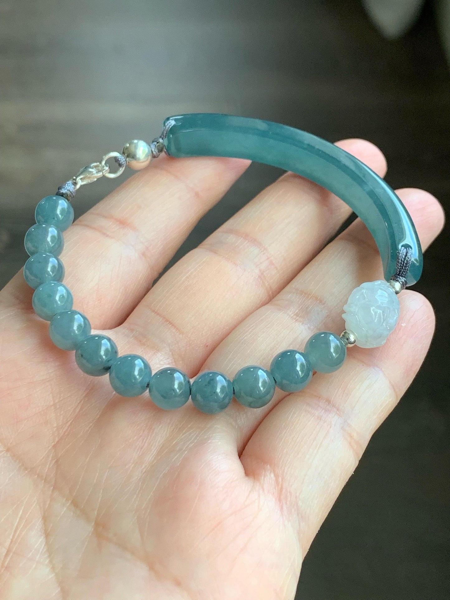 Natural Guatemalan Icy Highly Translucent Blue Jadeite Cuff White Peony Beaded Bracelet Sterling Silver Clasp 7.5” 19g 天然冰胶危蓝水翡翠手牌牡丹花手串