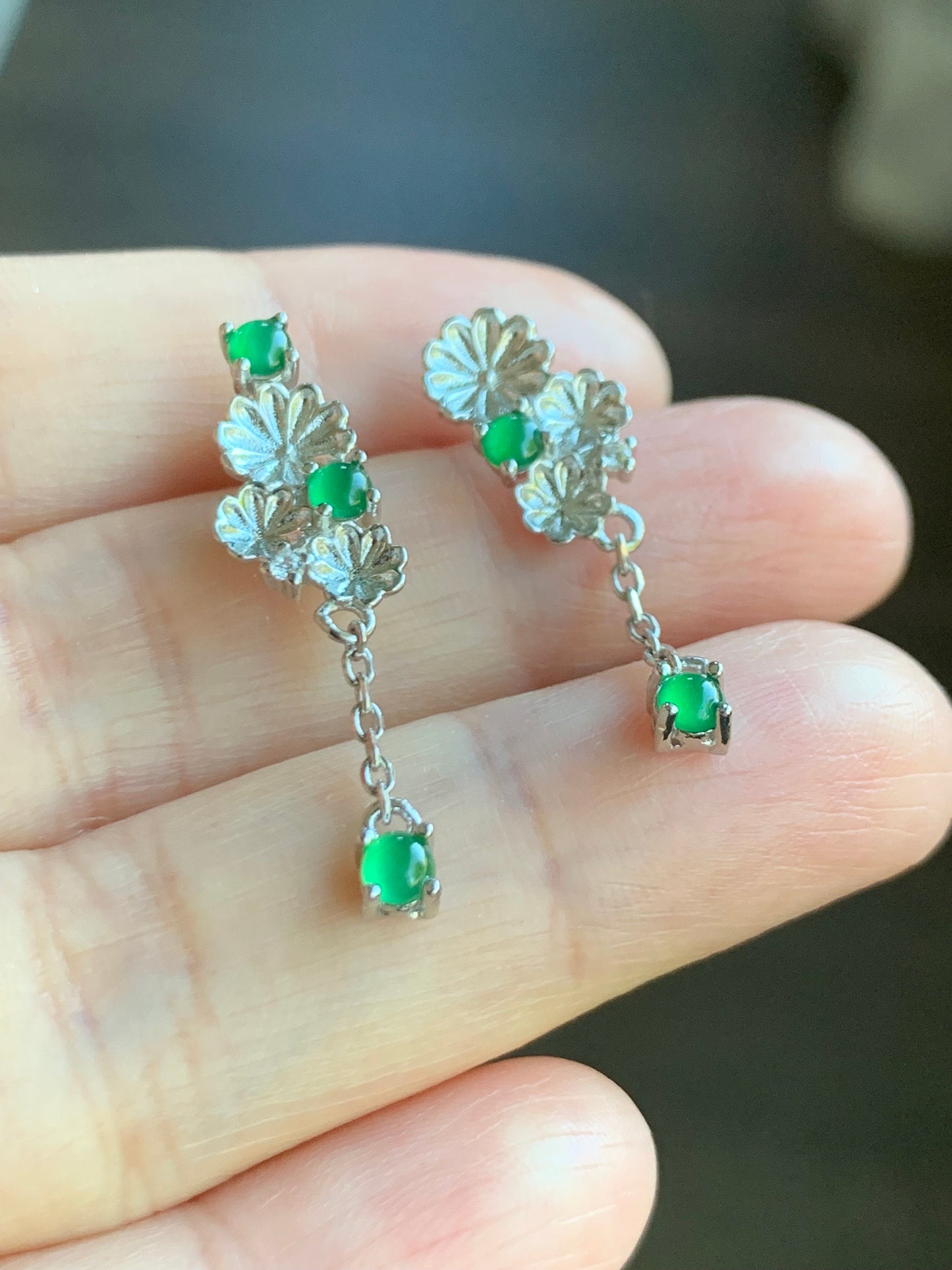 Natural Guatemalan Icy Highly Translucent Vibrant Green Jadeite Floral AB Design Stud Earrings Sterling Silver 天然冰危绿翡翠花花AB款银镶耳钉