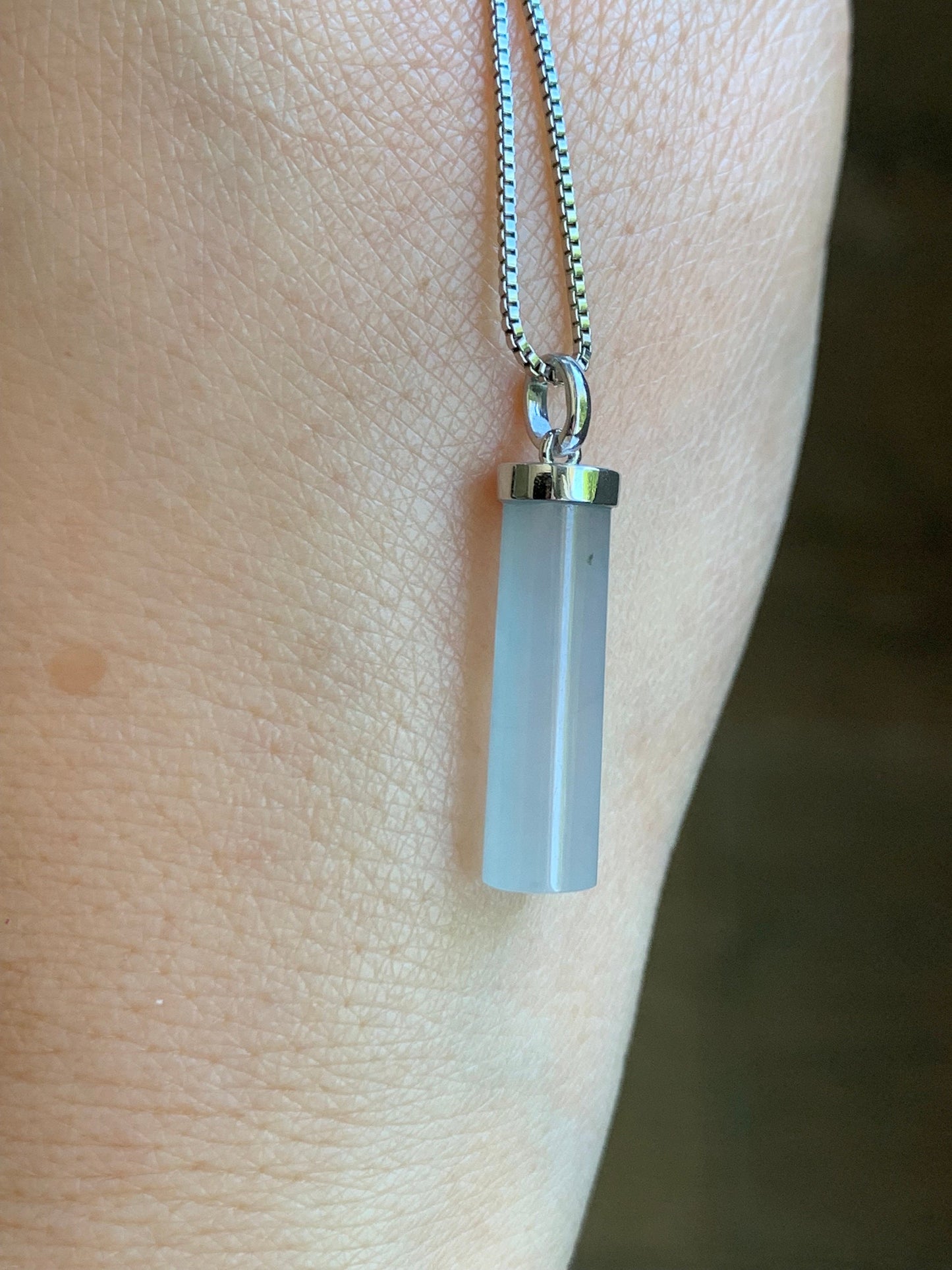 Certified Natural Burmese Icy Translucent Gelatinous White Jadeite Cylinder Pendant 18K White Gold Bail 2.11g 天然缅甸白冰胶翡翠椭圆圆柱镶嵌吊坠 7035