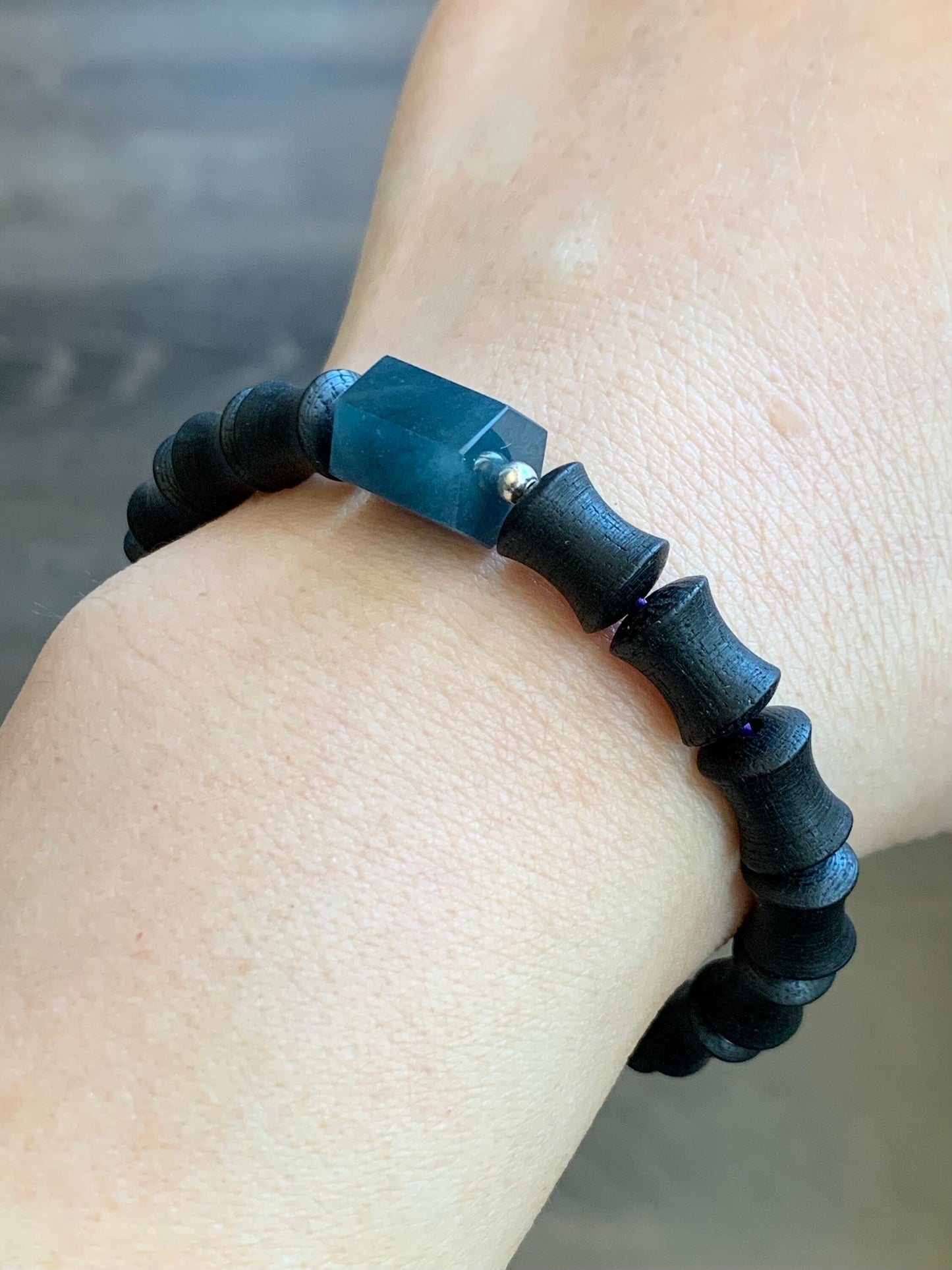 Natural Guatemalan Icy Translucent Indigo Blue Jadeite Hexagonal Prism Bead Vietnamese Agarwood Beaded Bracelet 6.75” 天然冰危牛仔蓝翡翠六棱珠越南土沉香木珠手串