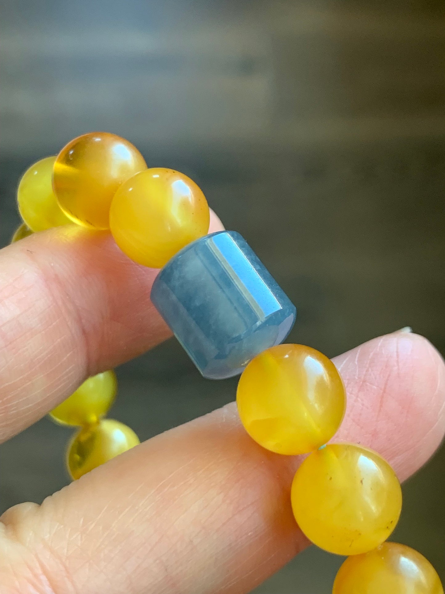 Natural Guatemalan Icy Translucent Blue Jadeite Barrel Bead Fossilized Honeybee Wax Tree Resin Beads Beaded Bracelet 6.75" 12g 天然冰危蓝翡翠珠蜜蜡珠手串