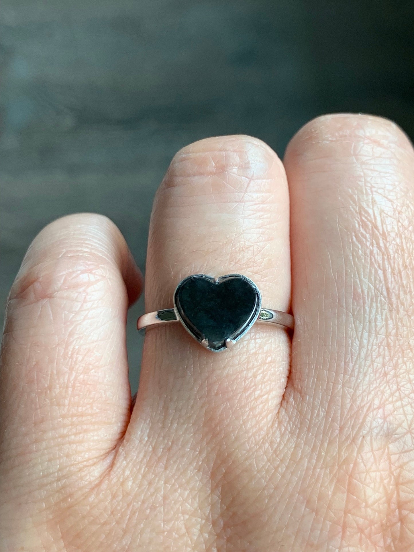 Certified Natural Burmese Icy Translucent Dark Wuji Jadeite Heart Ring 18K White Gold Size 7.25 2.23g 天然缅甸冰乌鸡翡翠爱心蛋面镶嵌戒指 7046