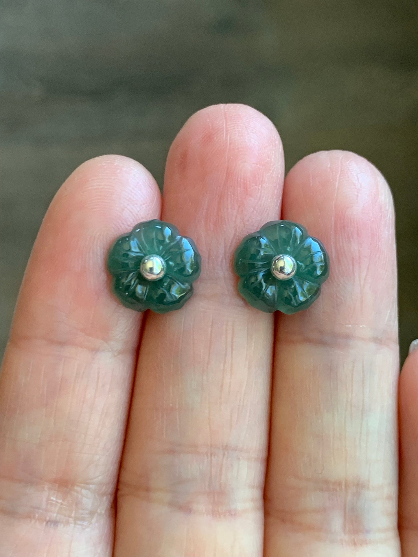 Natural Guatemalan Icy Translucent Gelatinous Deep Teal Green Jadeite Hibiscus Flower Stud Earrings Sterling Silver 天然冰危湖水绿翡翠朱槿花银耳钉 A