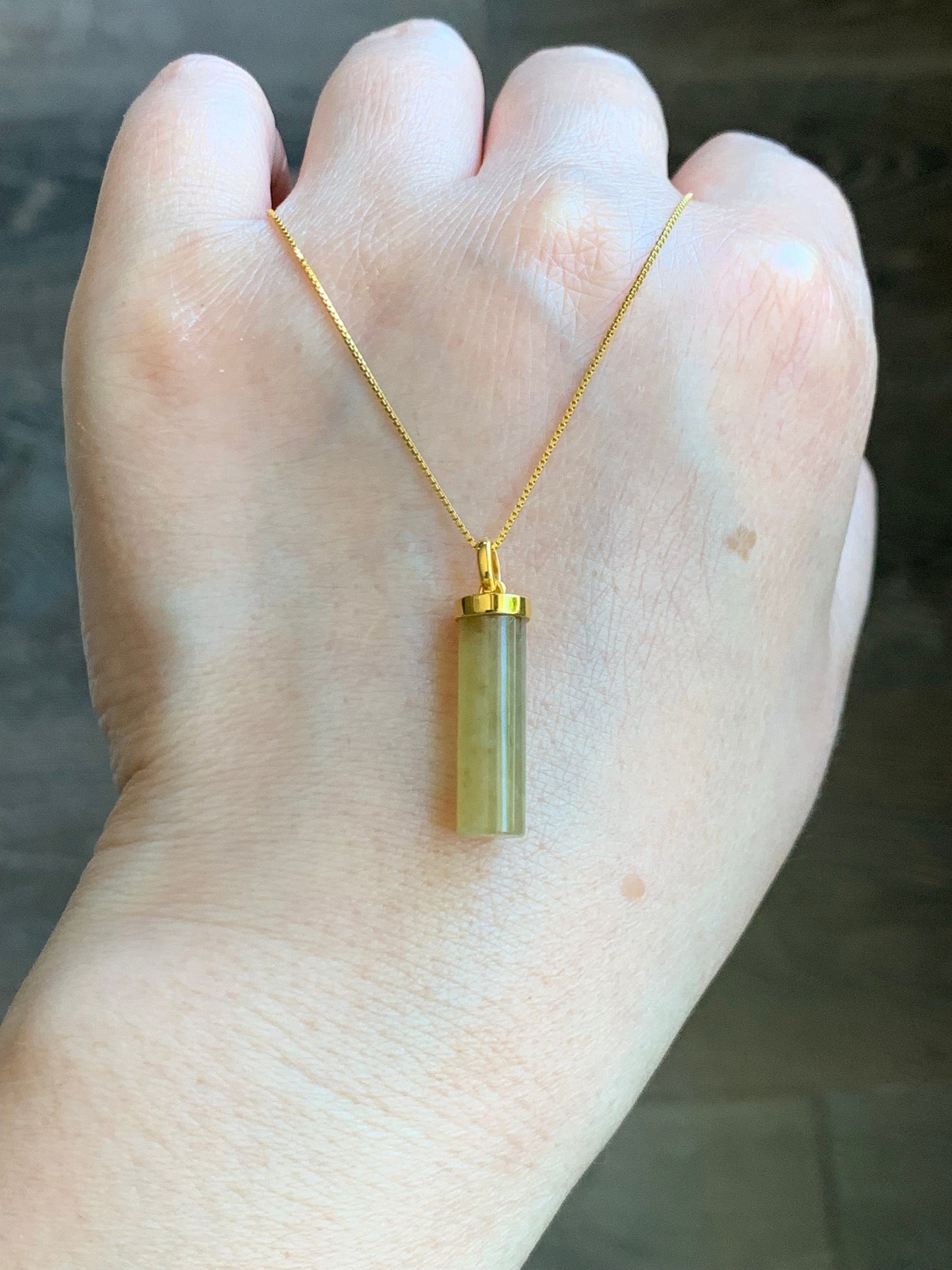 Certified Natural Burmese Icy Translucent Yellow Jadeite Pillar Cylinder Pendant 18K Yellow Gold 2.65g 天然缅甸冰黄翡翠圆柱镶嵌吊坠 7037