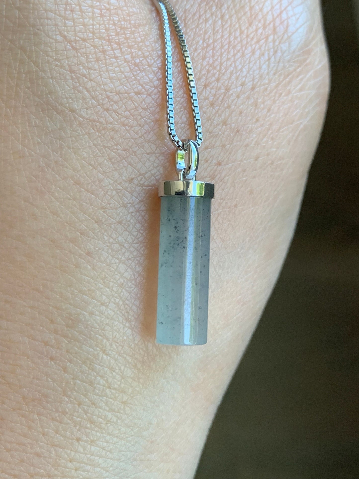 Certified Natural Burmese Icy Translucent Gelatinous Light Wuji Jadeite Cylinder Pendant 18K White Gold Bail 2.41g 天然缅甸冰乌鸡翡翠椭圆圆柱镶嵌吊坠 7036